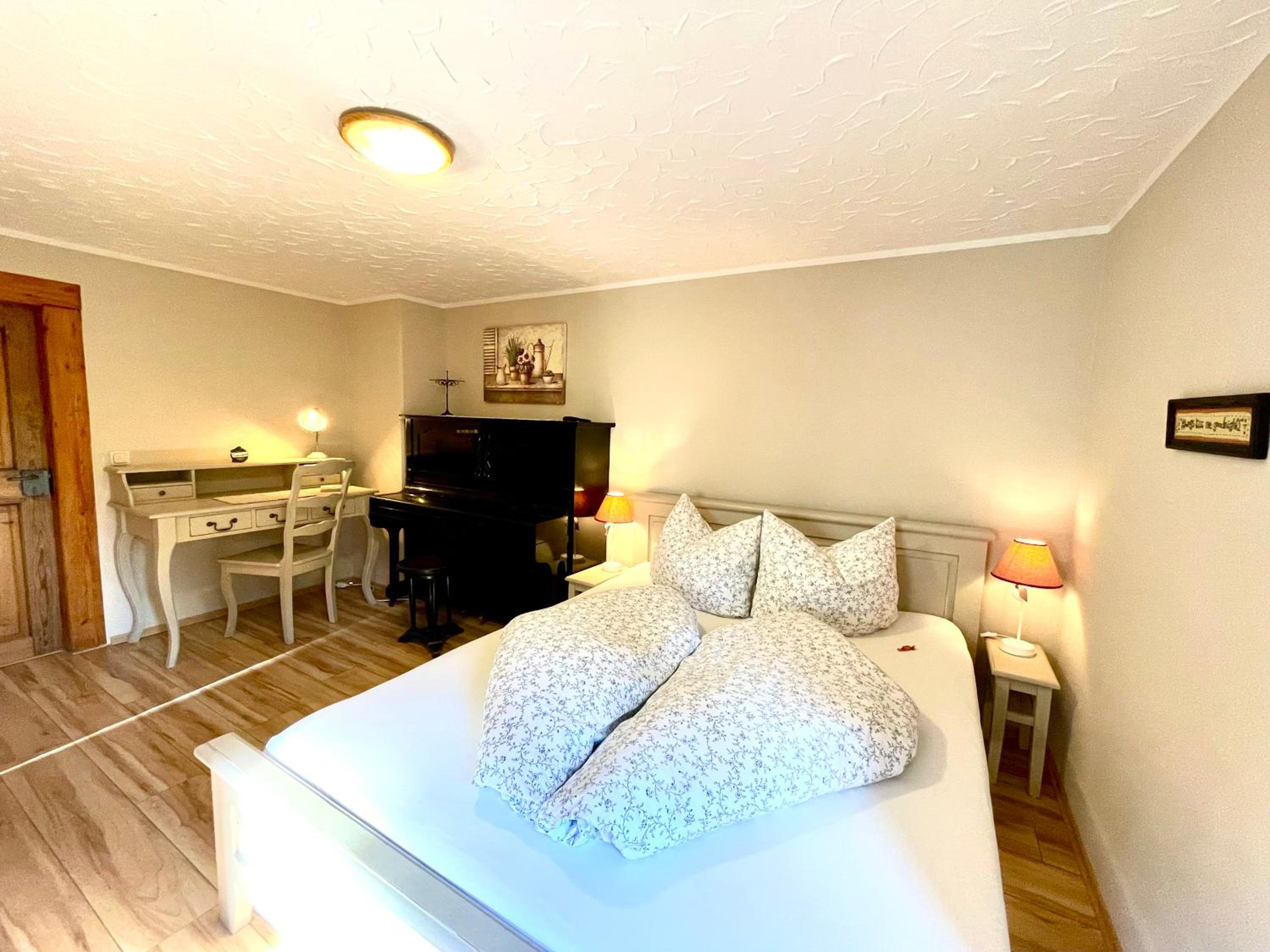 Double Room with Garden View - Photo 1