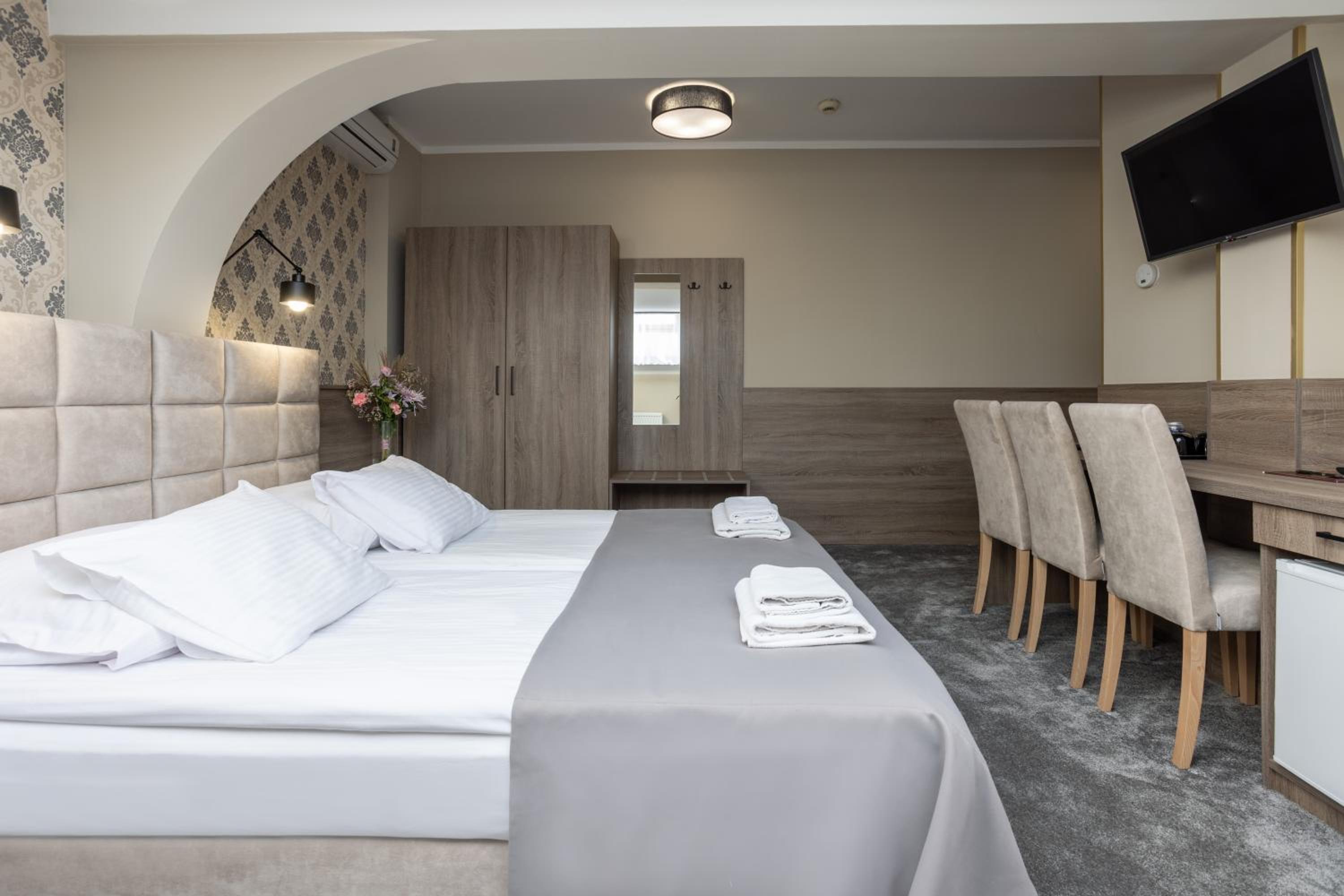 Superior Triple Room - Photo 3