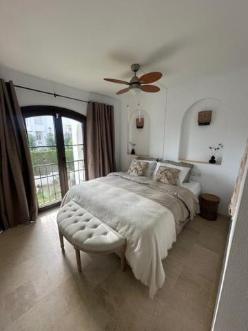 Apartamento con Vista y Balcón