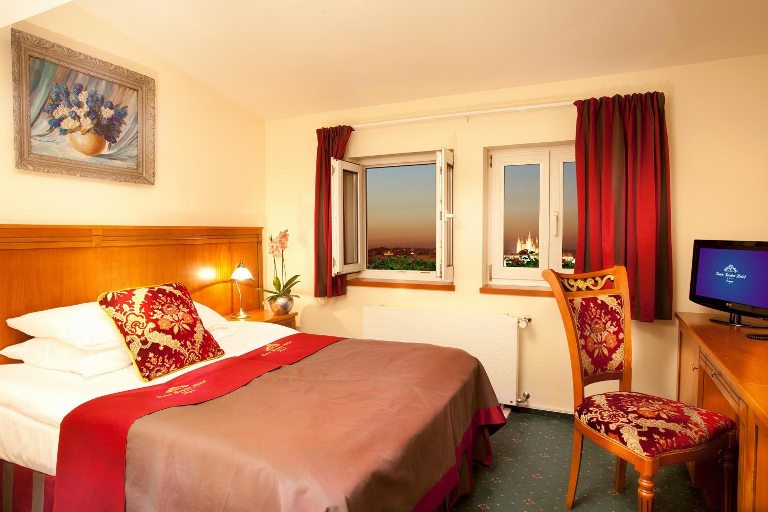 Small Single Room