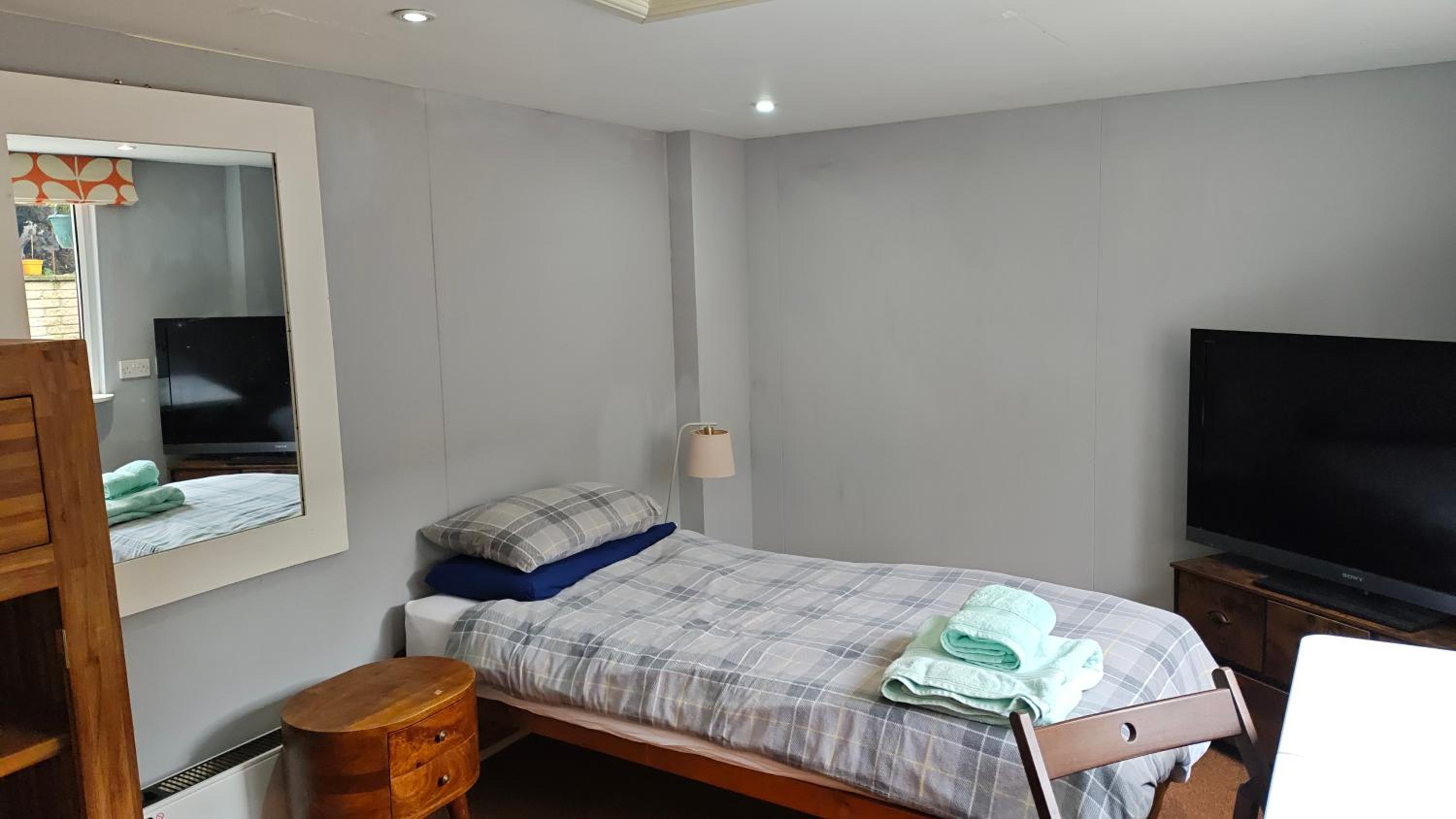 Single Room photo 1