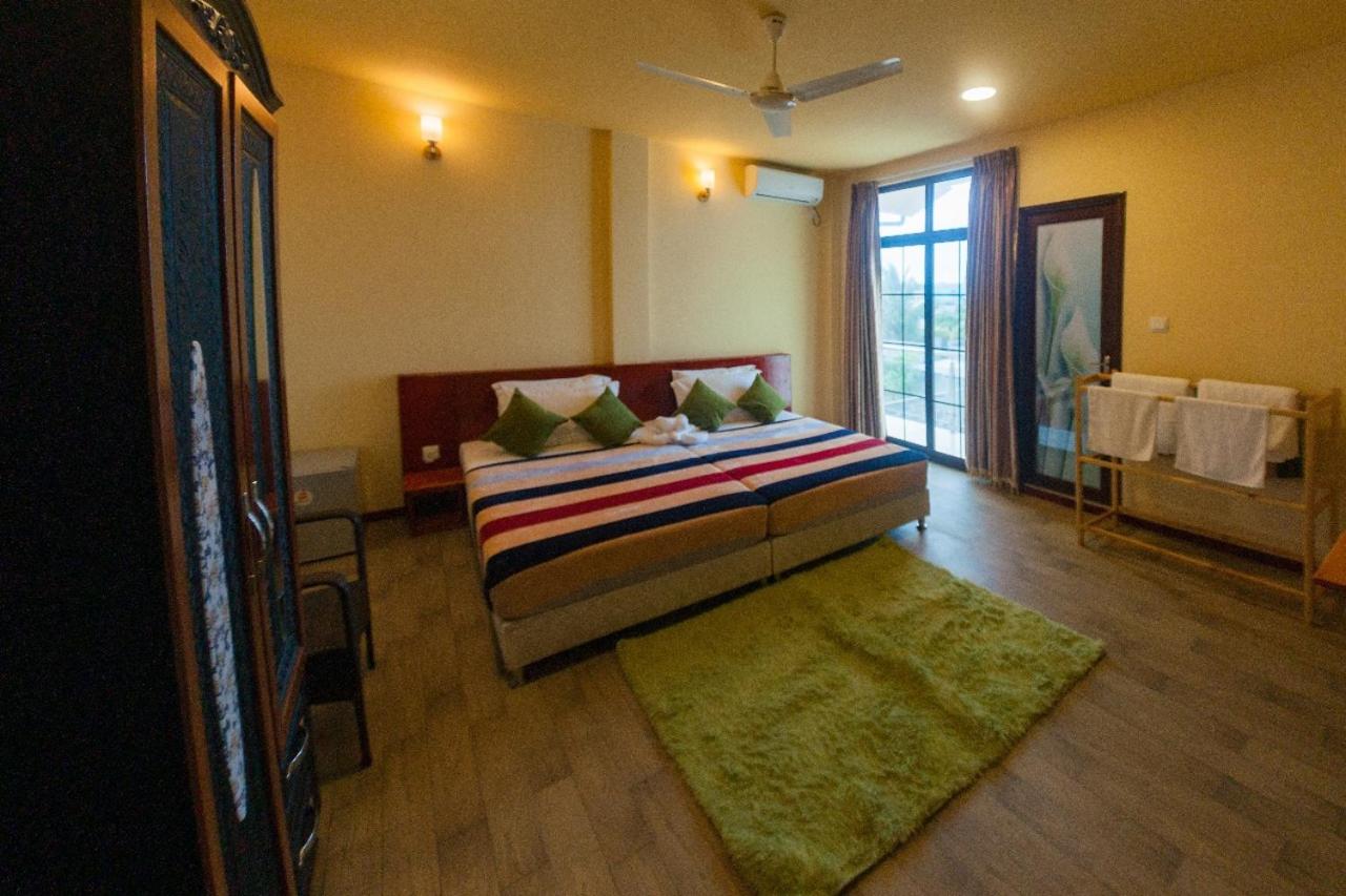 Double or Twin Room with Garden View - Photo 5