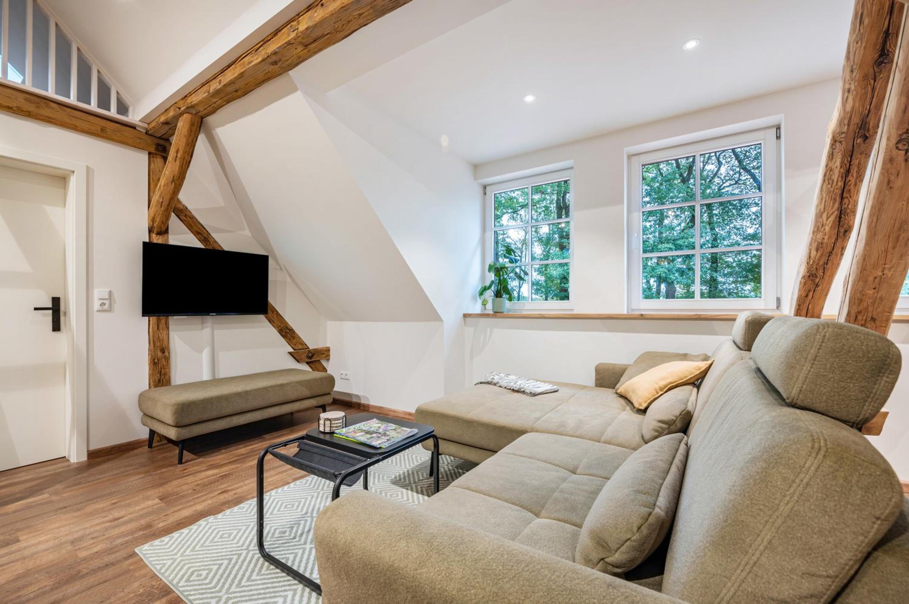 Two-Bedroom Deluxe Apartment with Garden View
