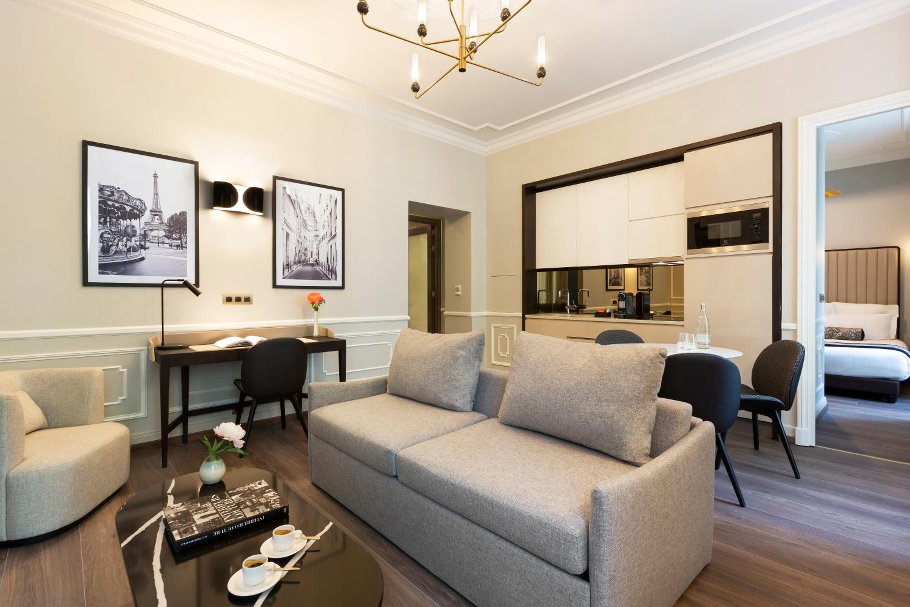 One-Bedroom Apartment