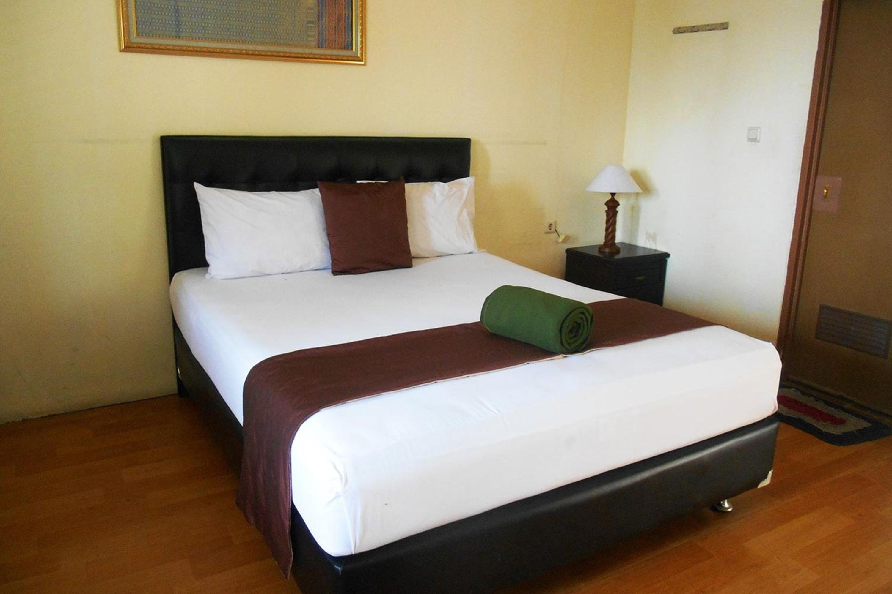 Double Room - Photo 5