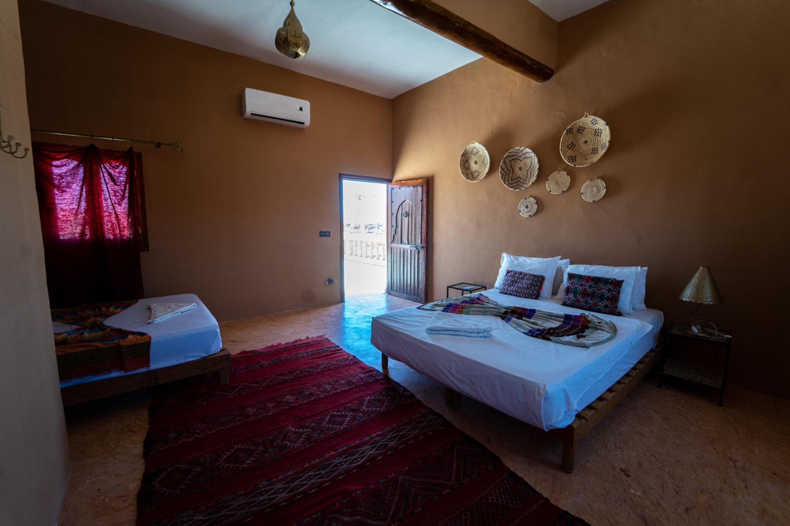 Quadruple Room - Photo 7