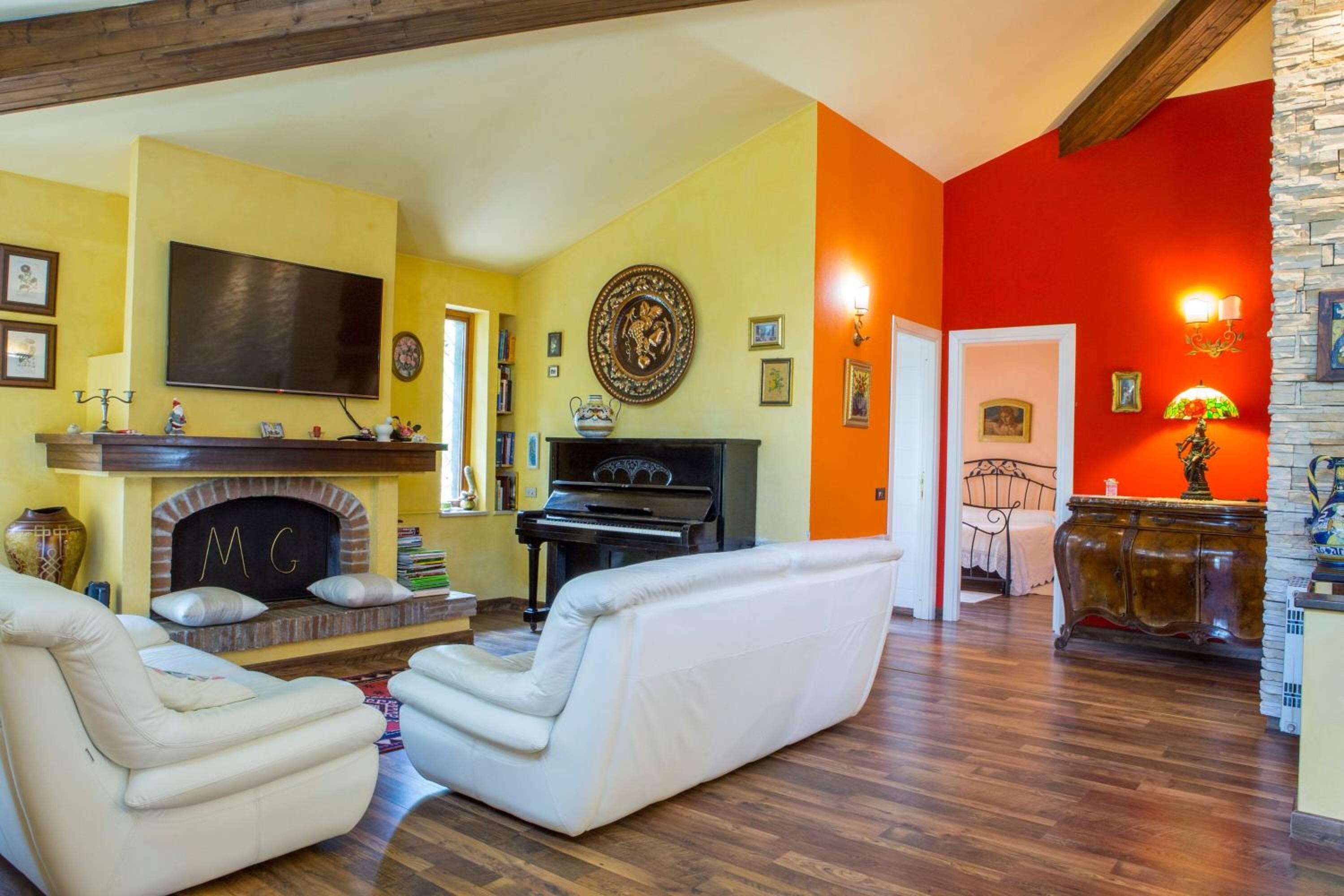 Villa photo 1