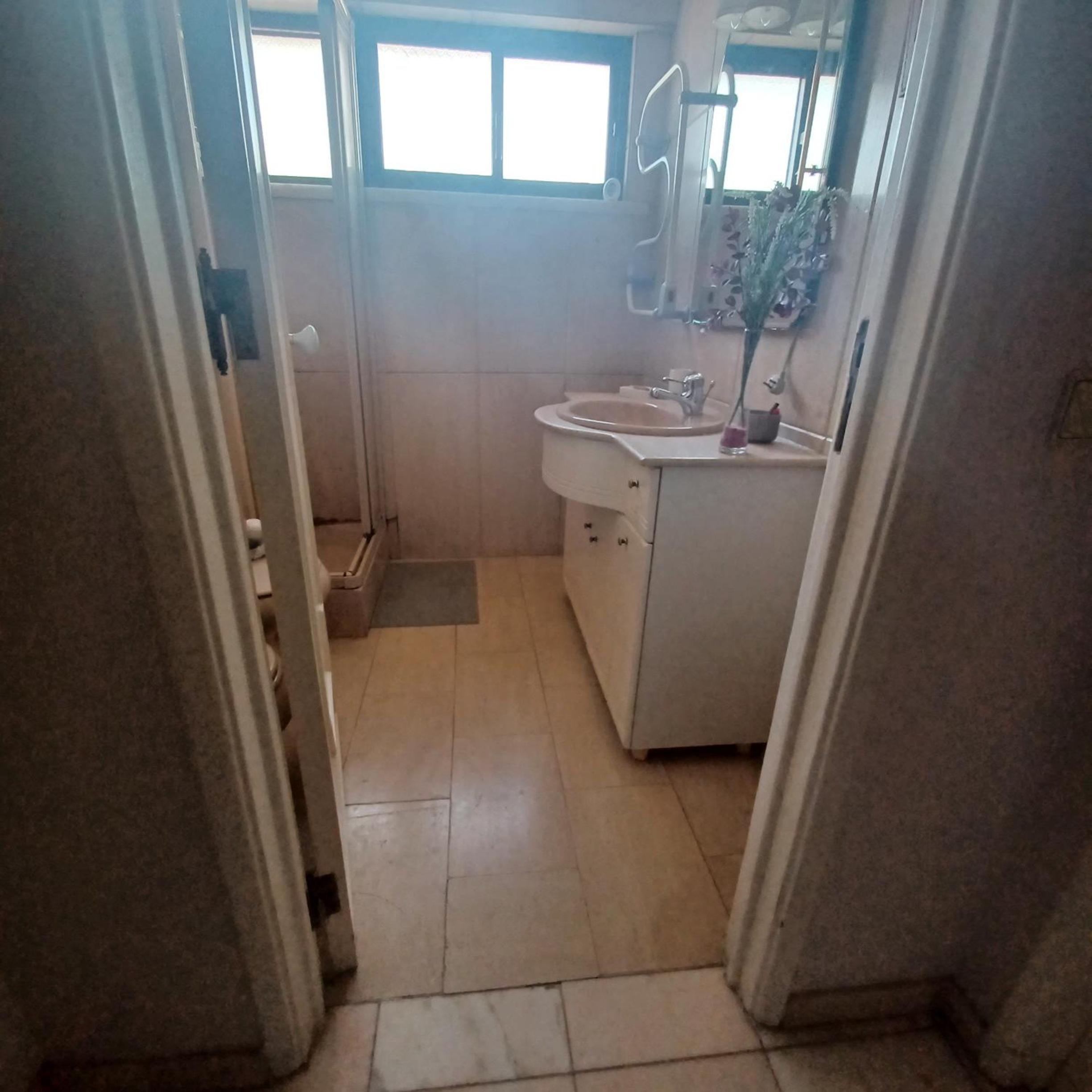 Large Double Room photo 3