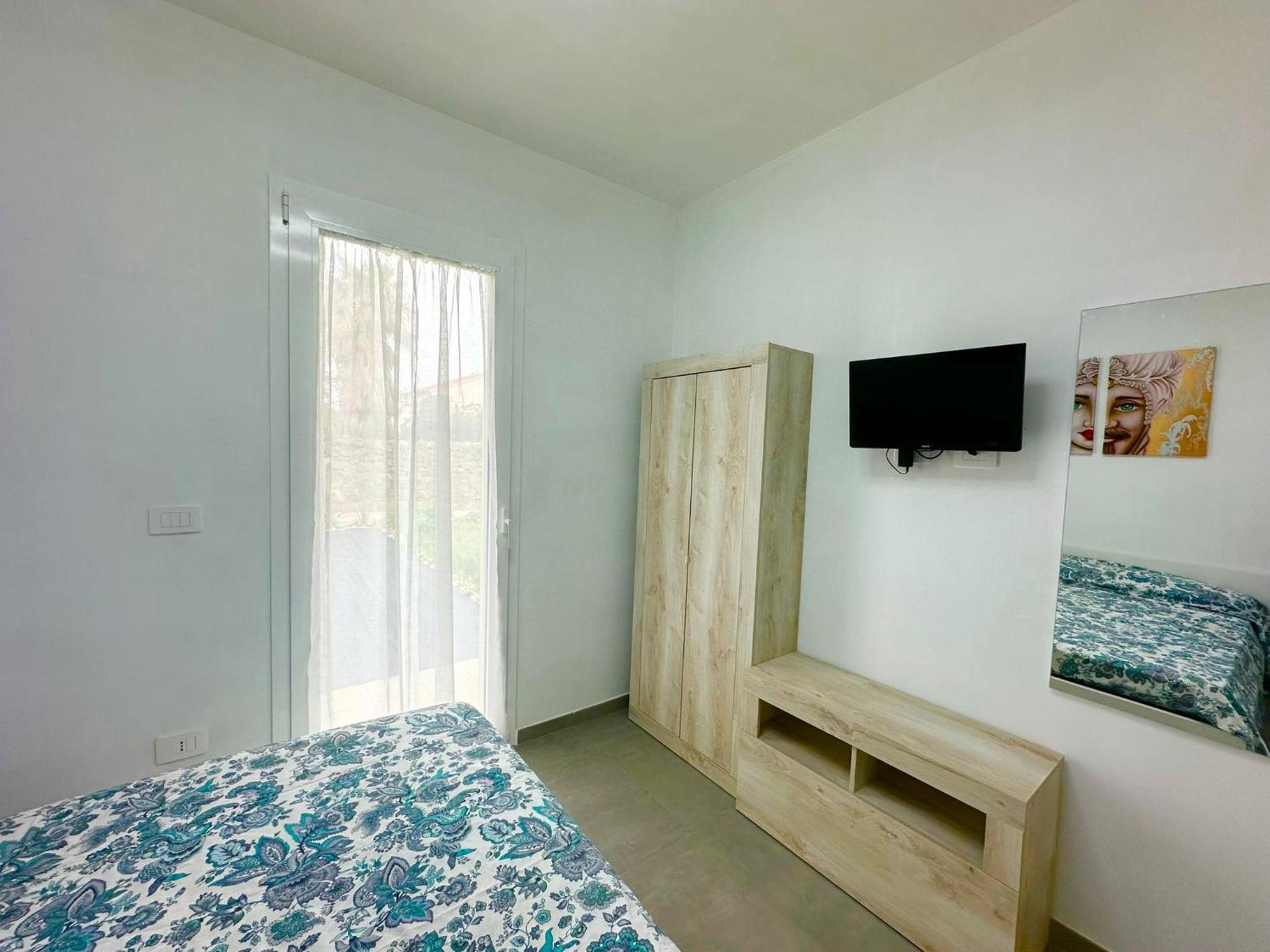 One-Bedroom Apartment with Sea View photo 3