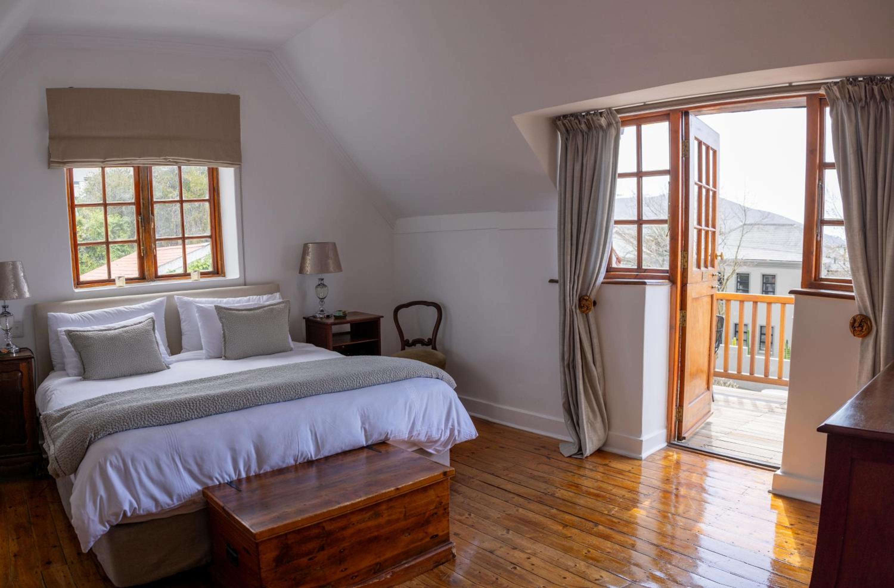 Classic King Room