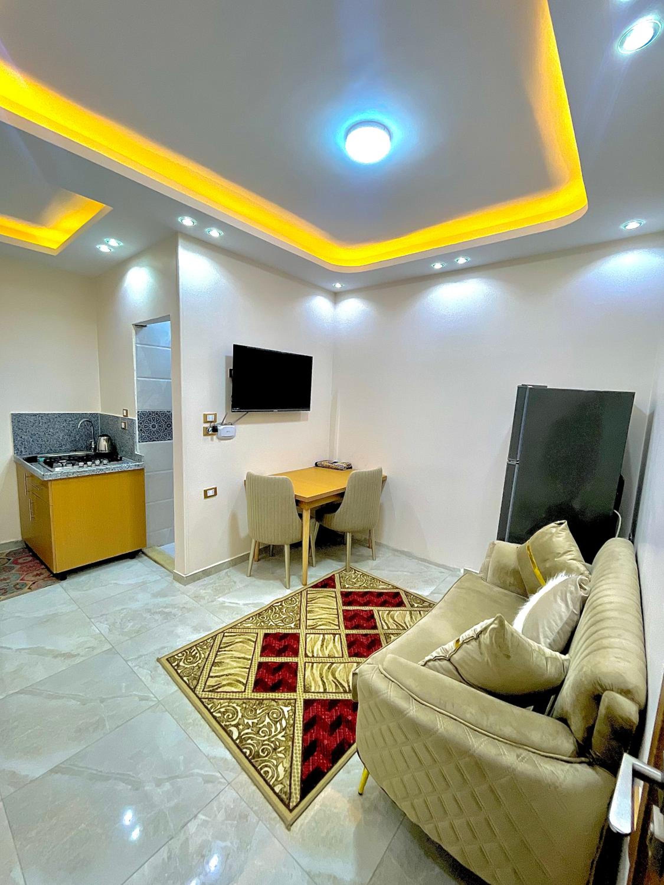 Budget Double Room photo 2