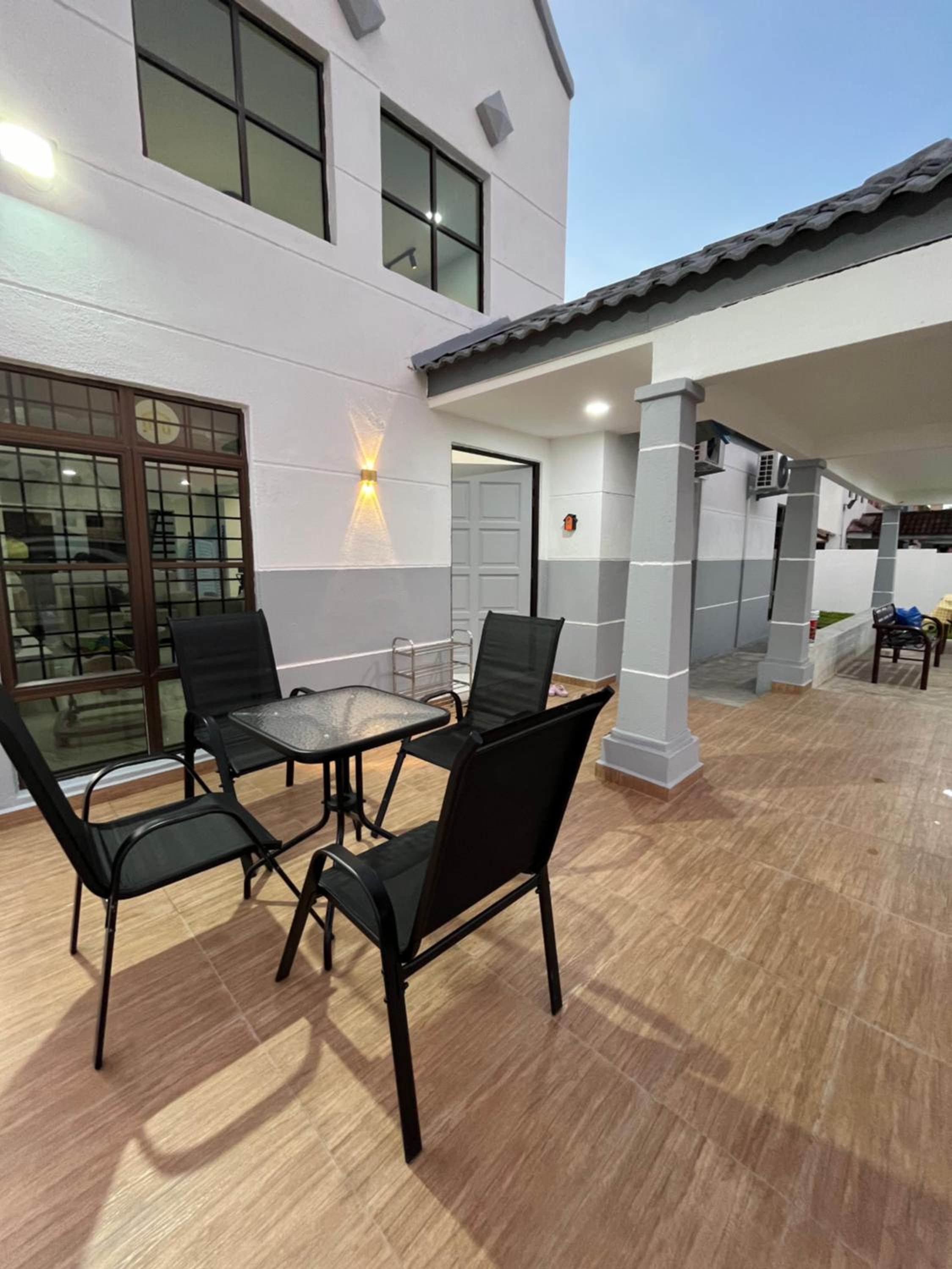 Villa with Private Pool photo 3