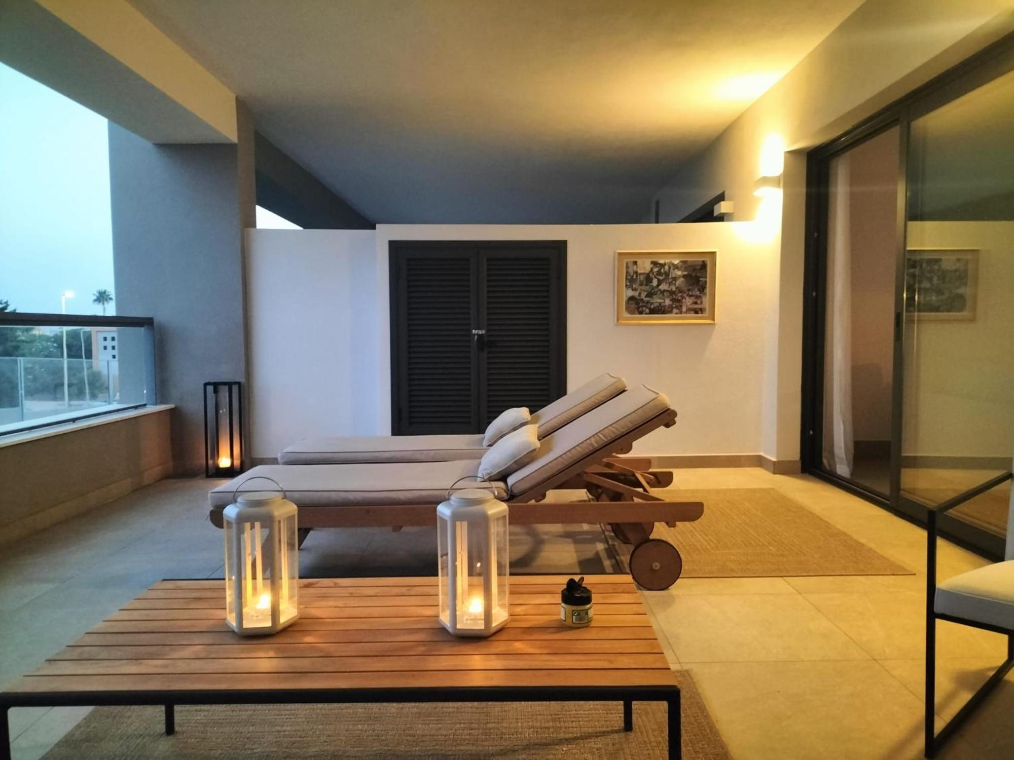 Apartment photo 2