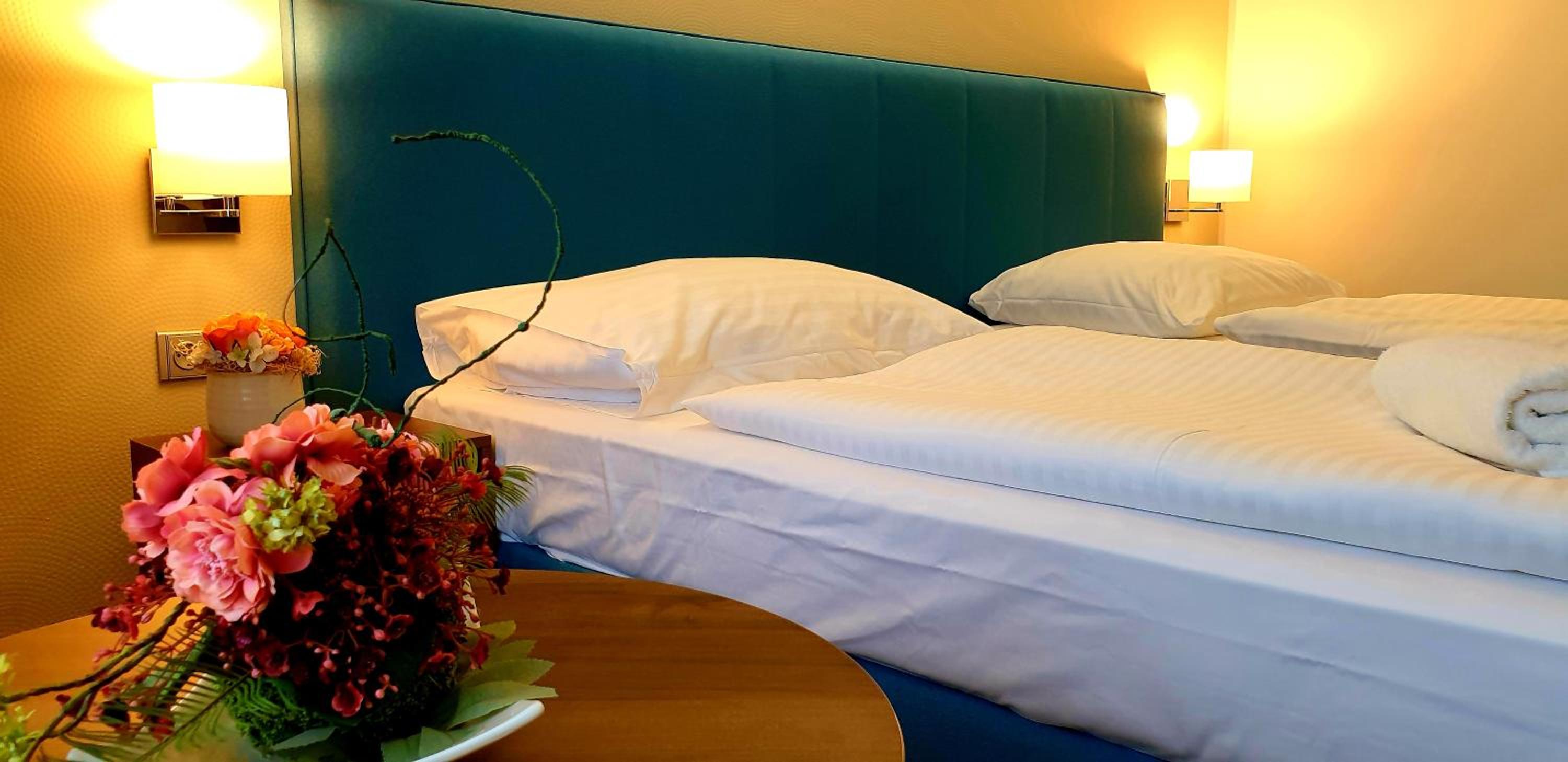 Superior Double or Twin Room - Photo 15