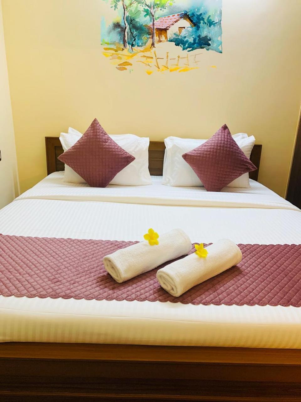 Deluxe King Room photo 1