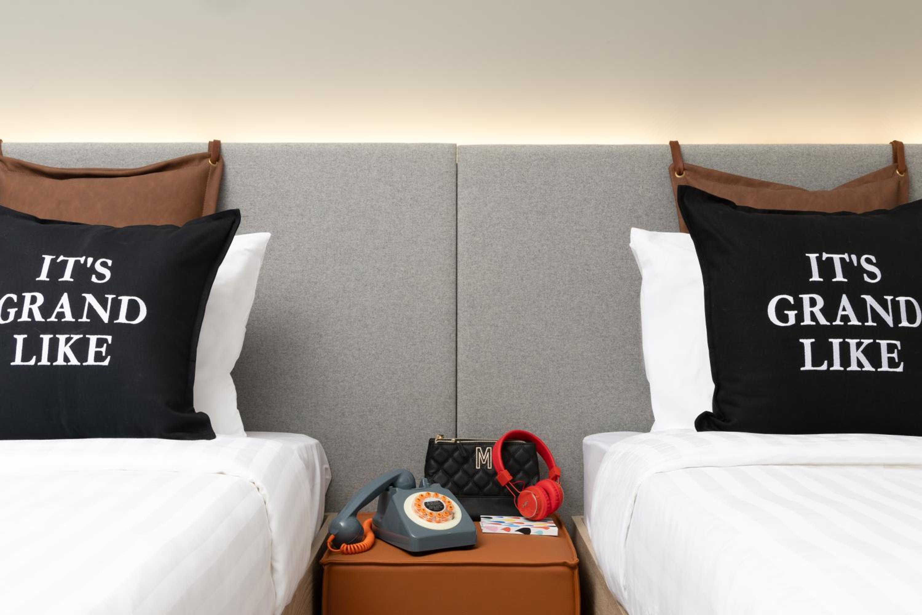 Twin Room - Photo 4