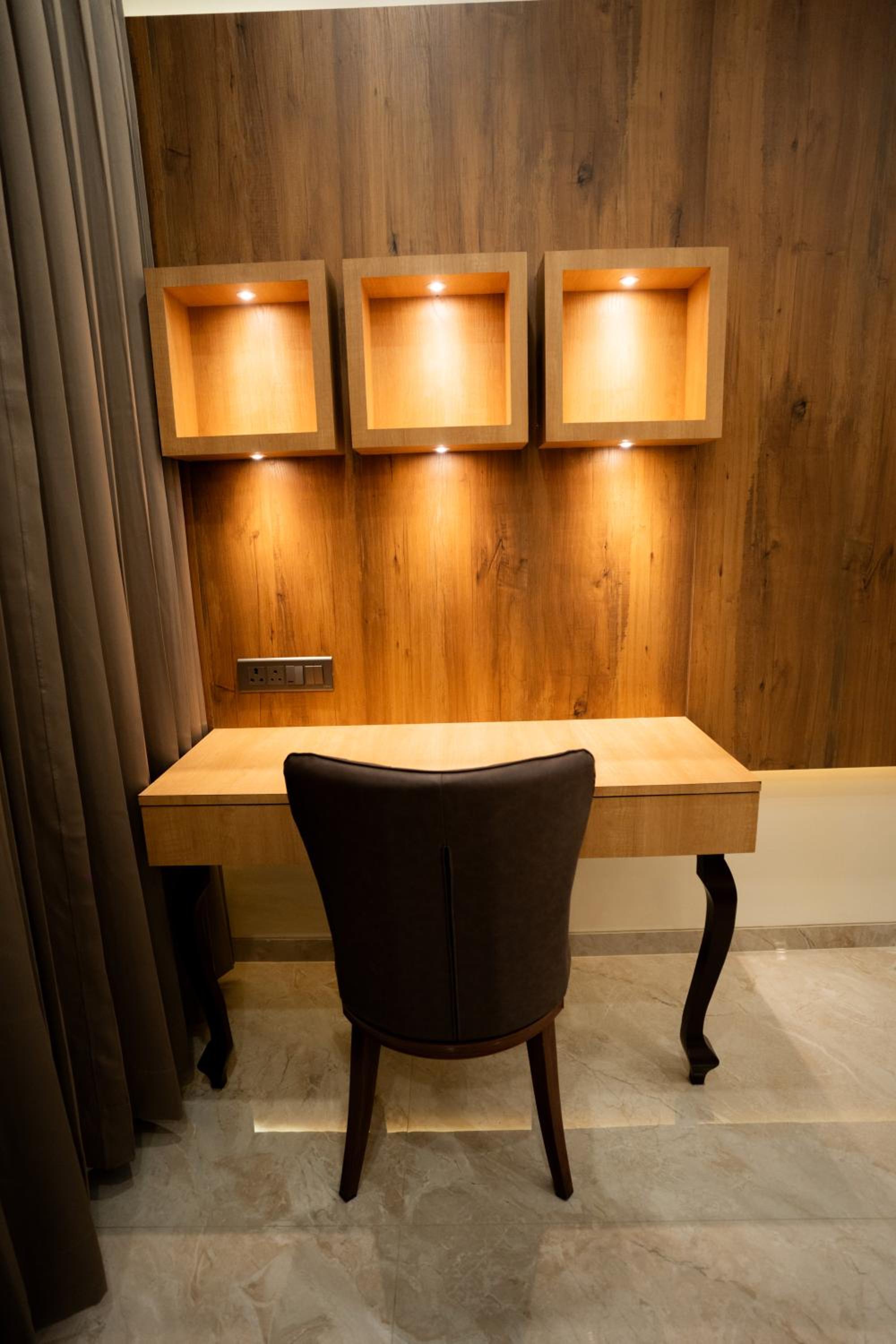 Deluxe Family Suite photo 1
