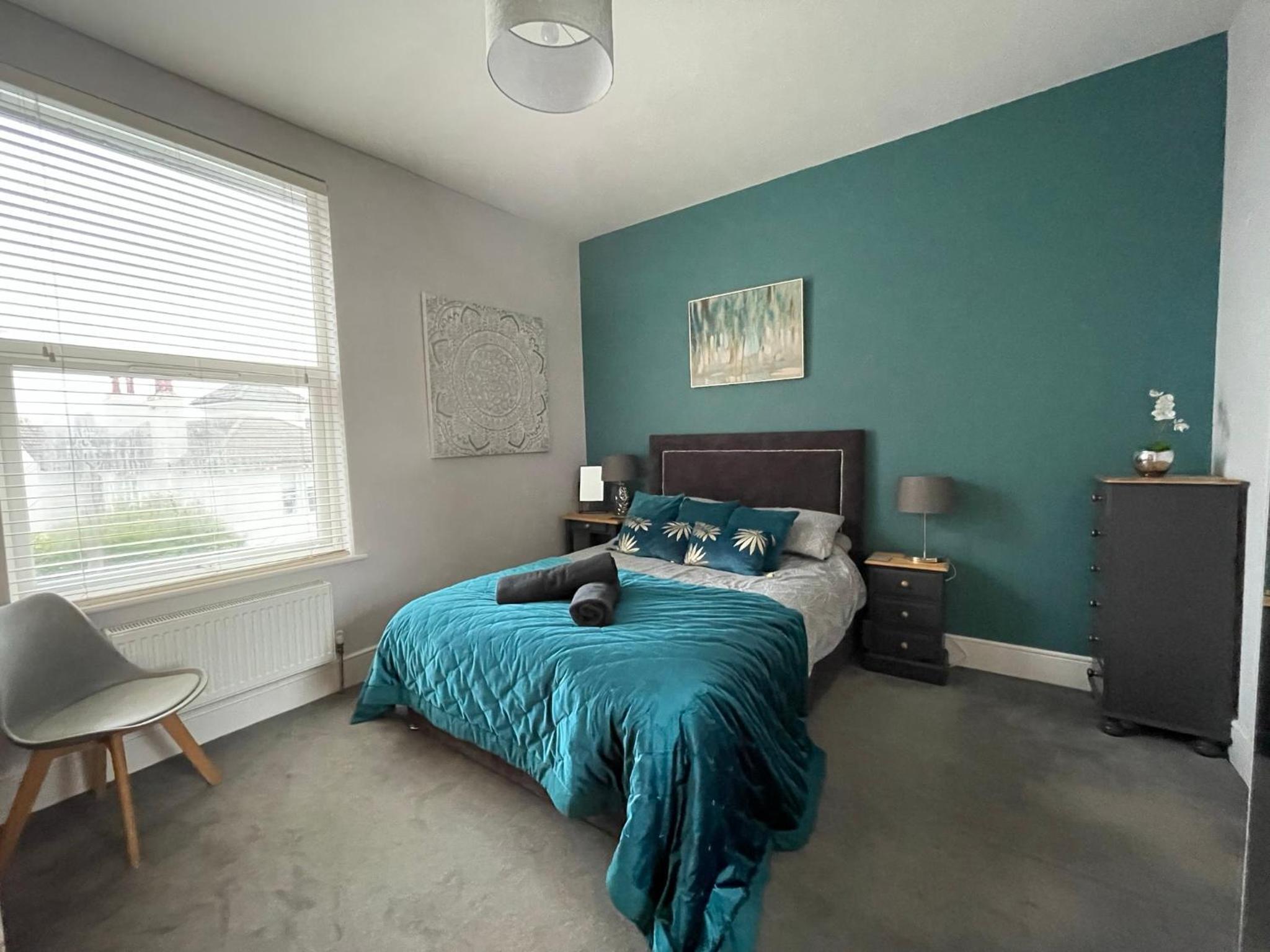 Two-Bedroom Apartment photo 2