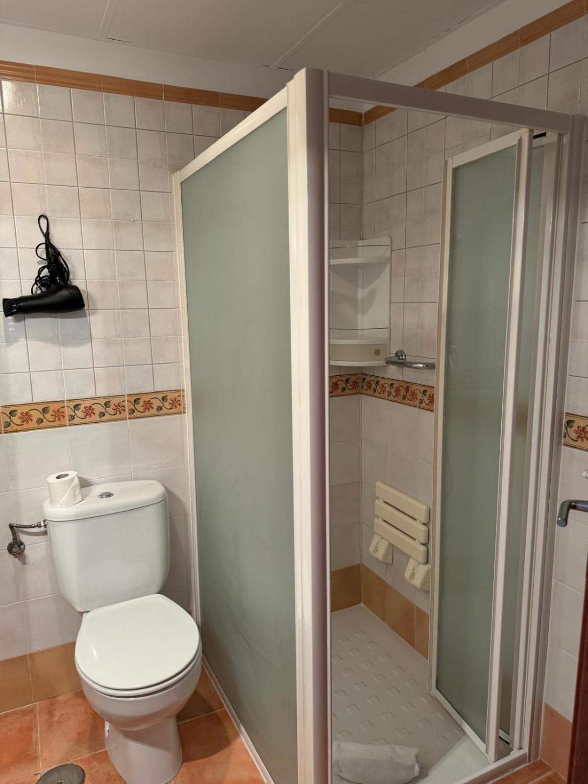 One-Bedroom Apartment - Photo 10