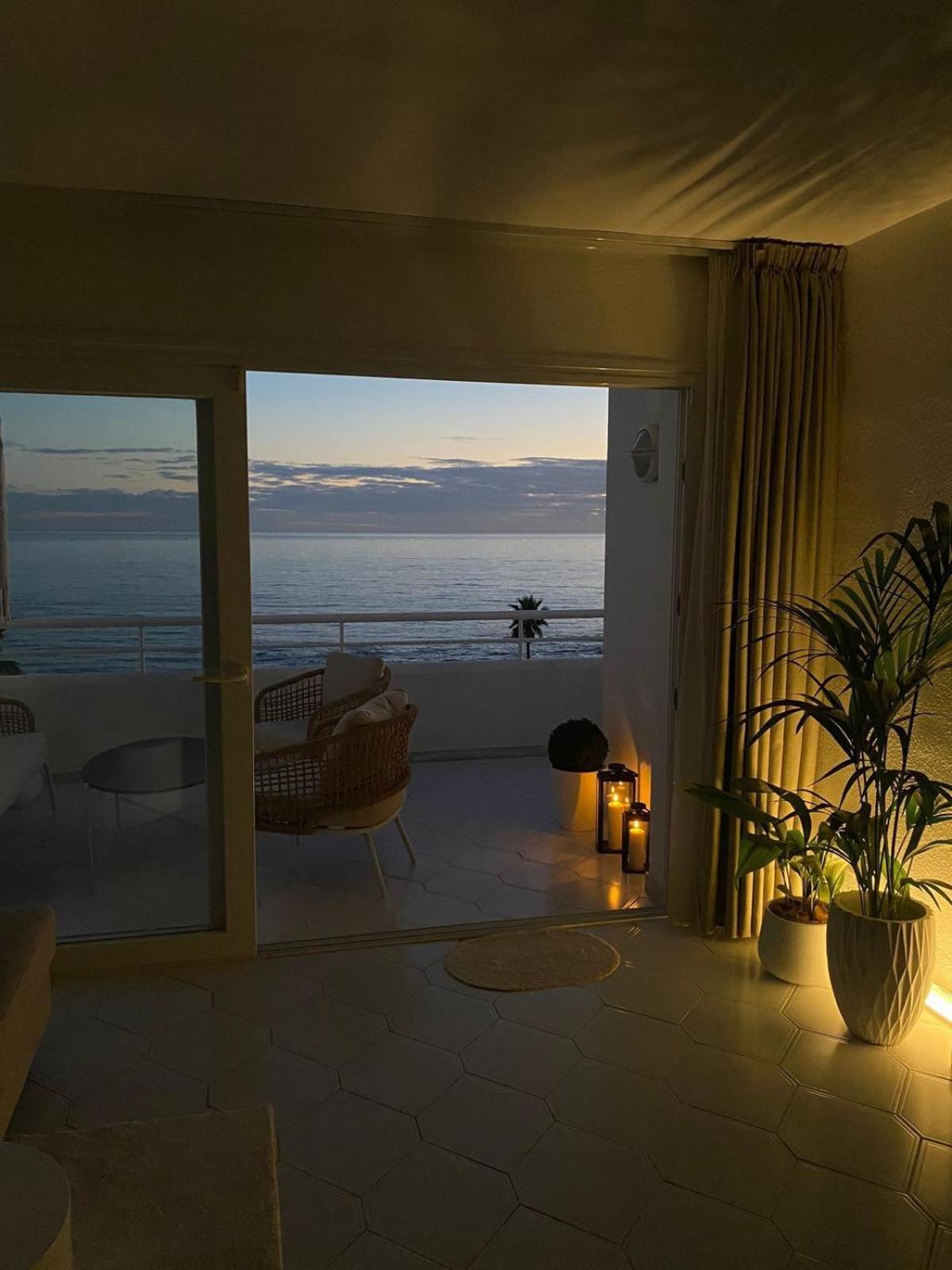 Two-Bedroom Apartment - Oceanfront  photo 2