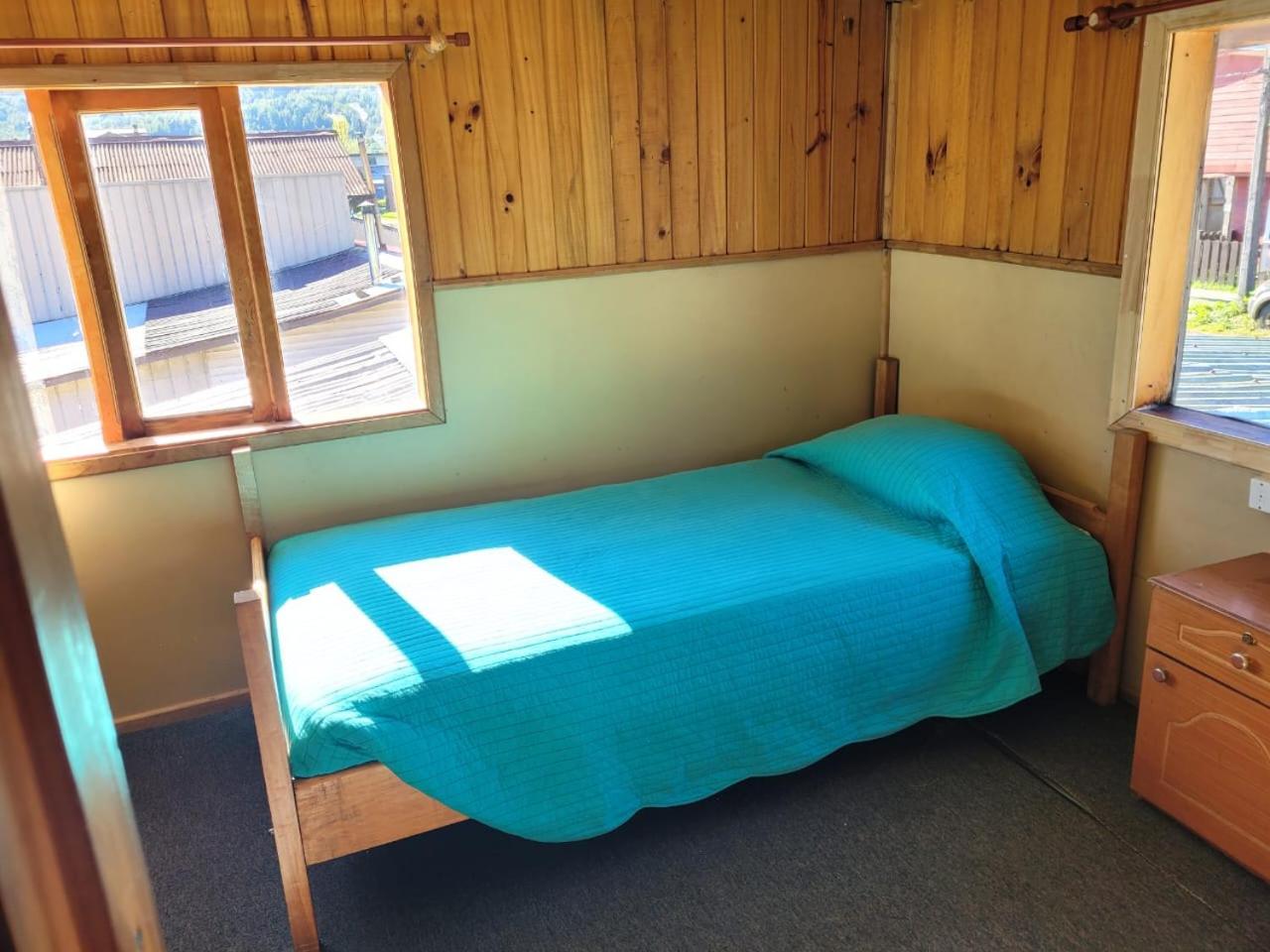 Single Bed In Dormitory Room photo 1