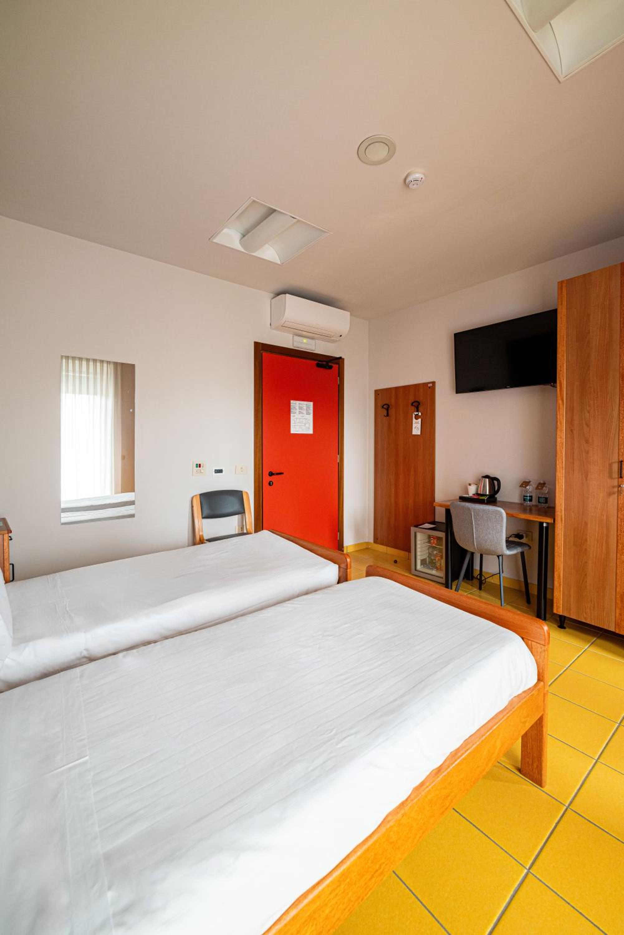 Classic Room - Photo 4