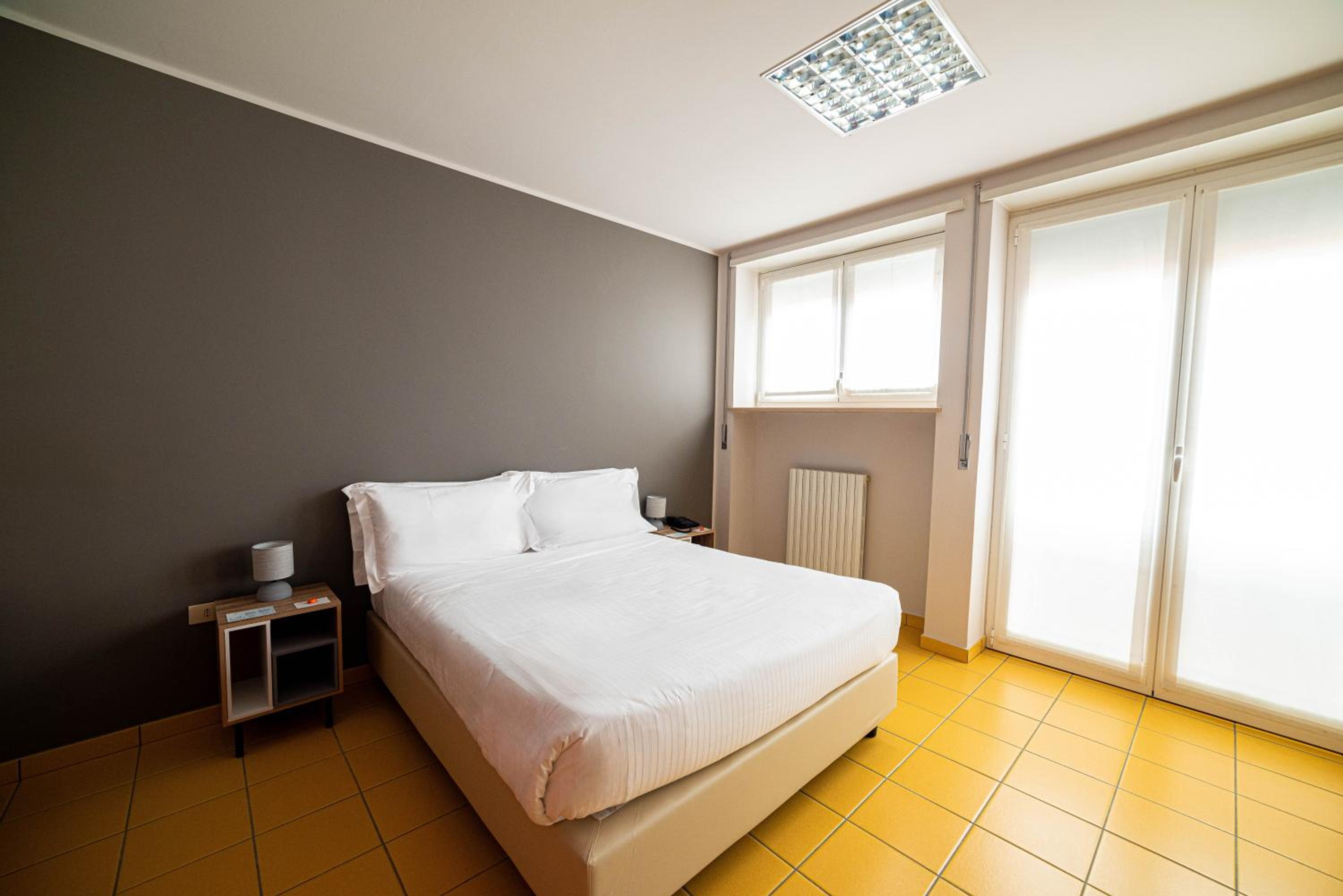 Superior Room - Photo 6