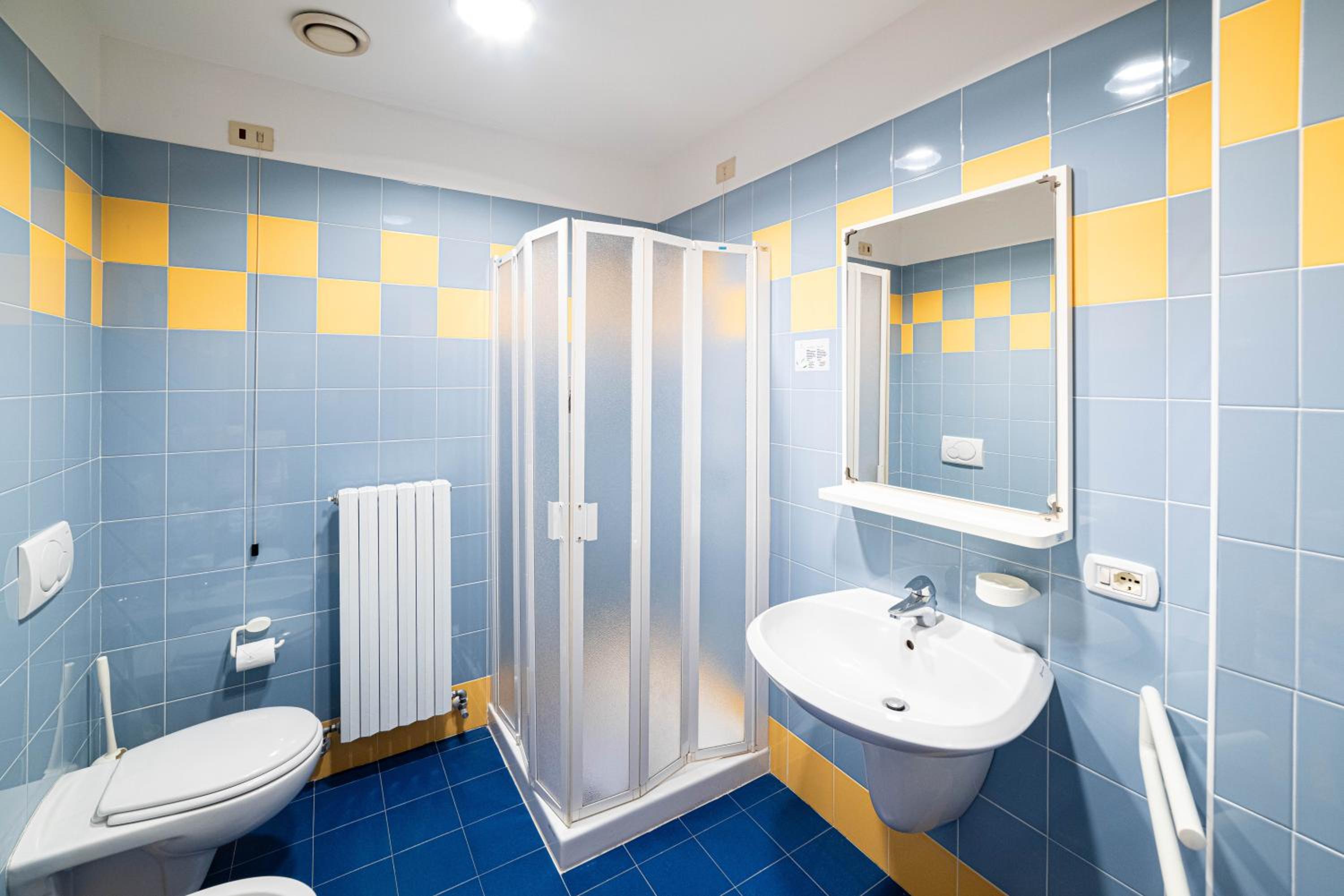 Classic Triple Room - Photo 2