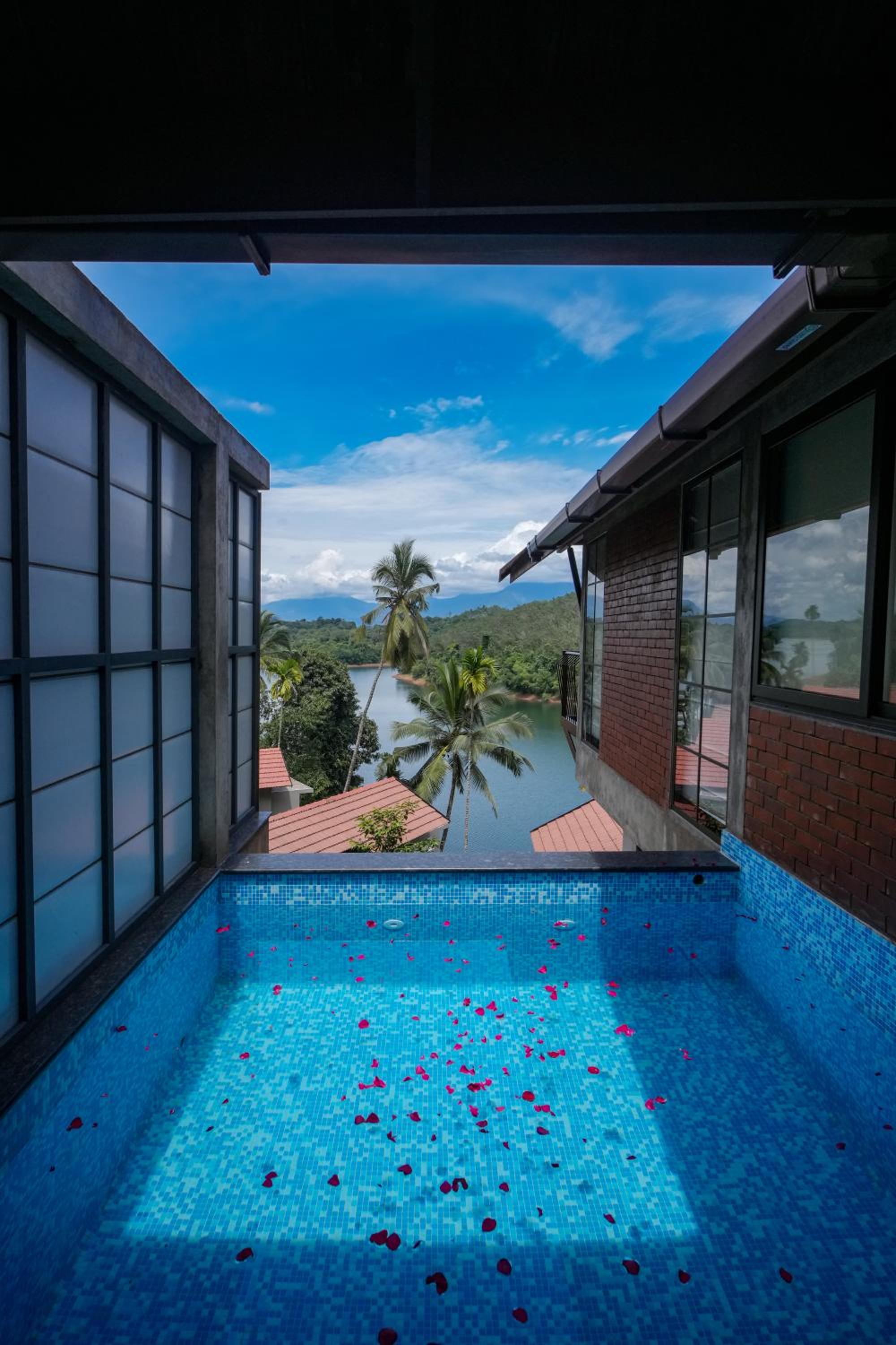 Villa With Private Pool photo 2