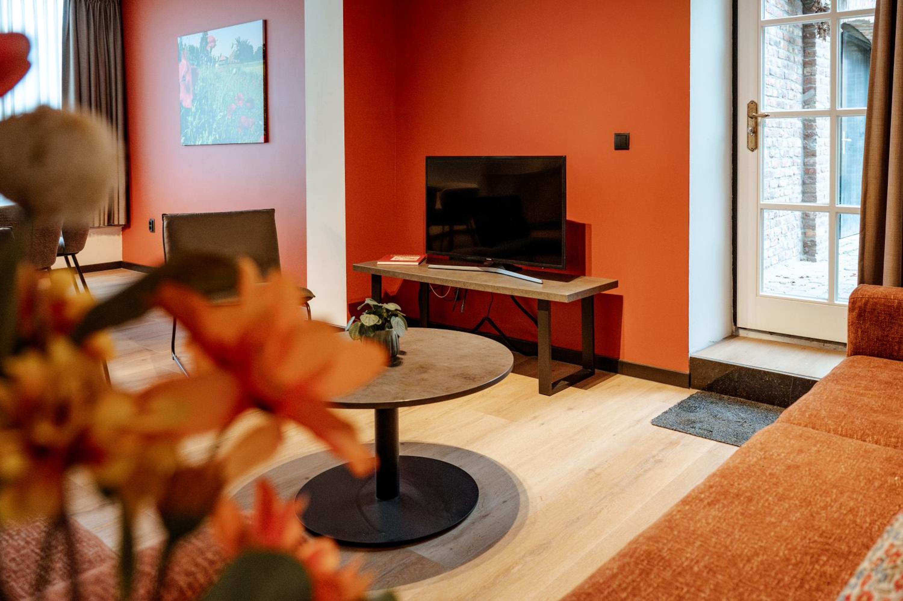 Four-Bedroom House photo 1