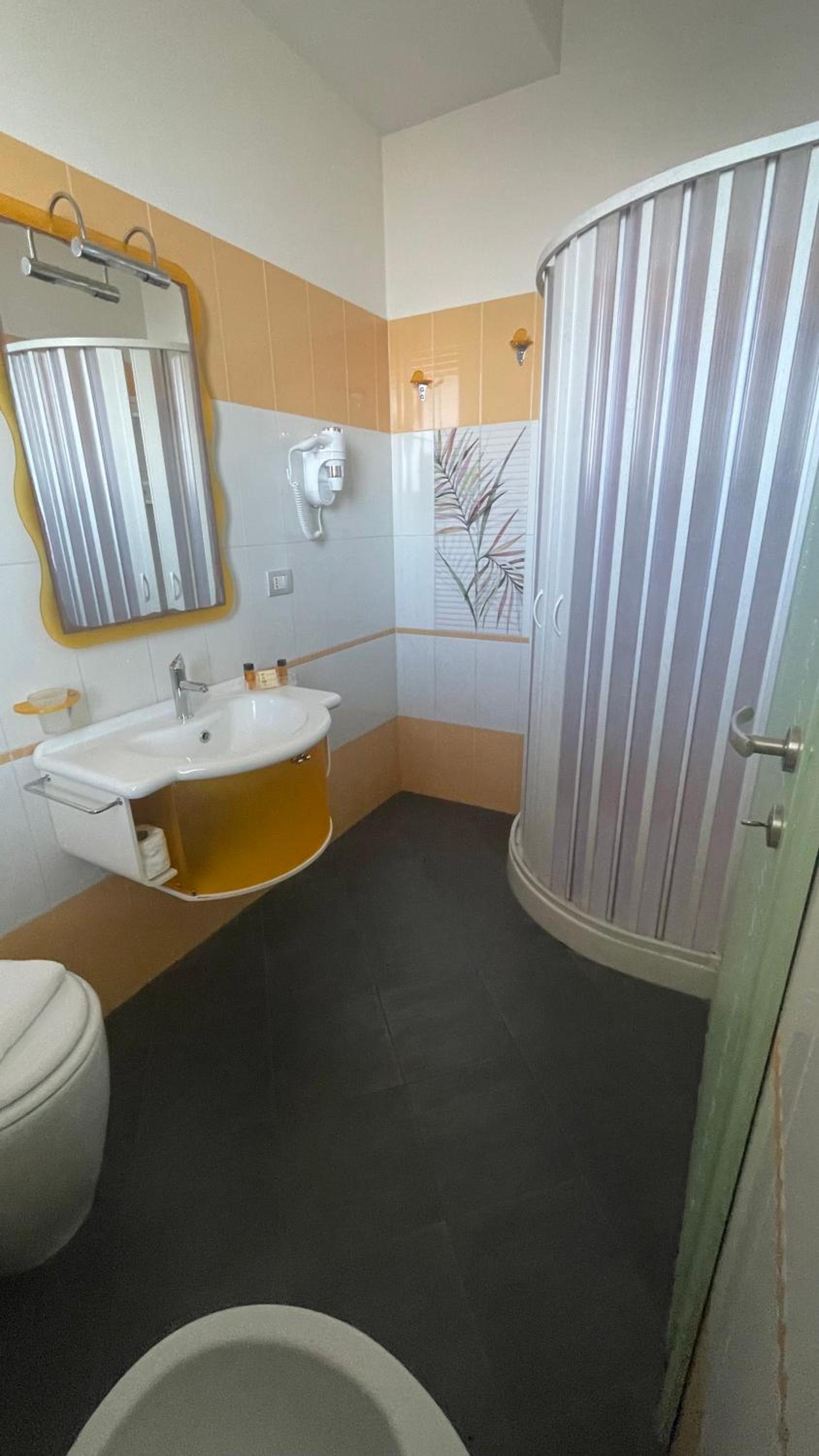 Superior Quadruple Room photo 3