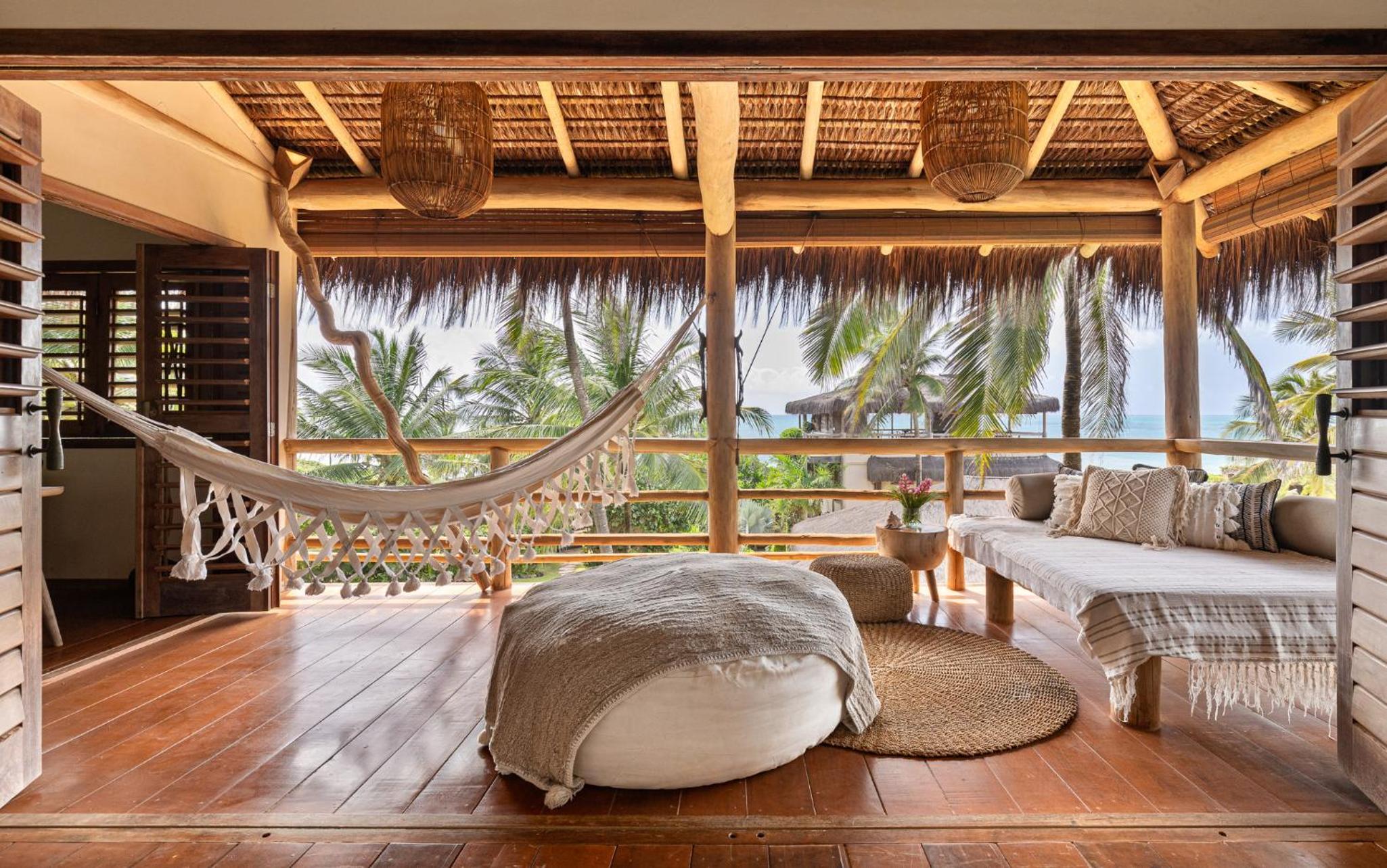 Deluxe Bungalow with Sea View - Photo 4