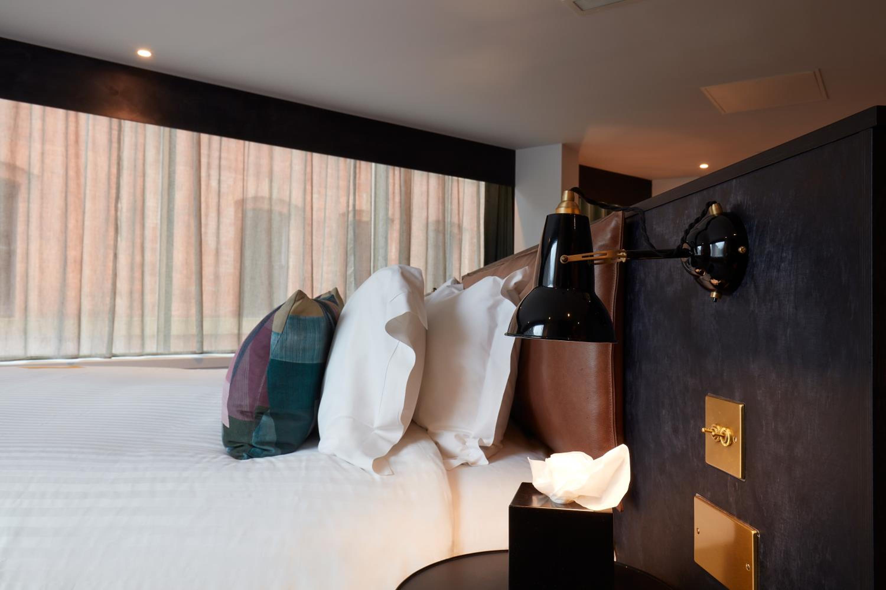 King Suite with Bath and Sofa Bed - Photo 4