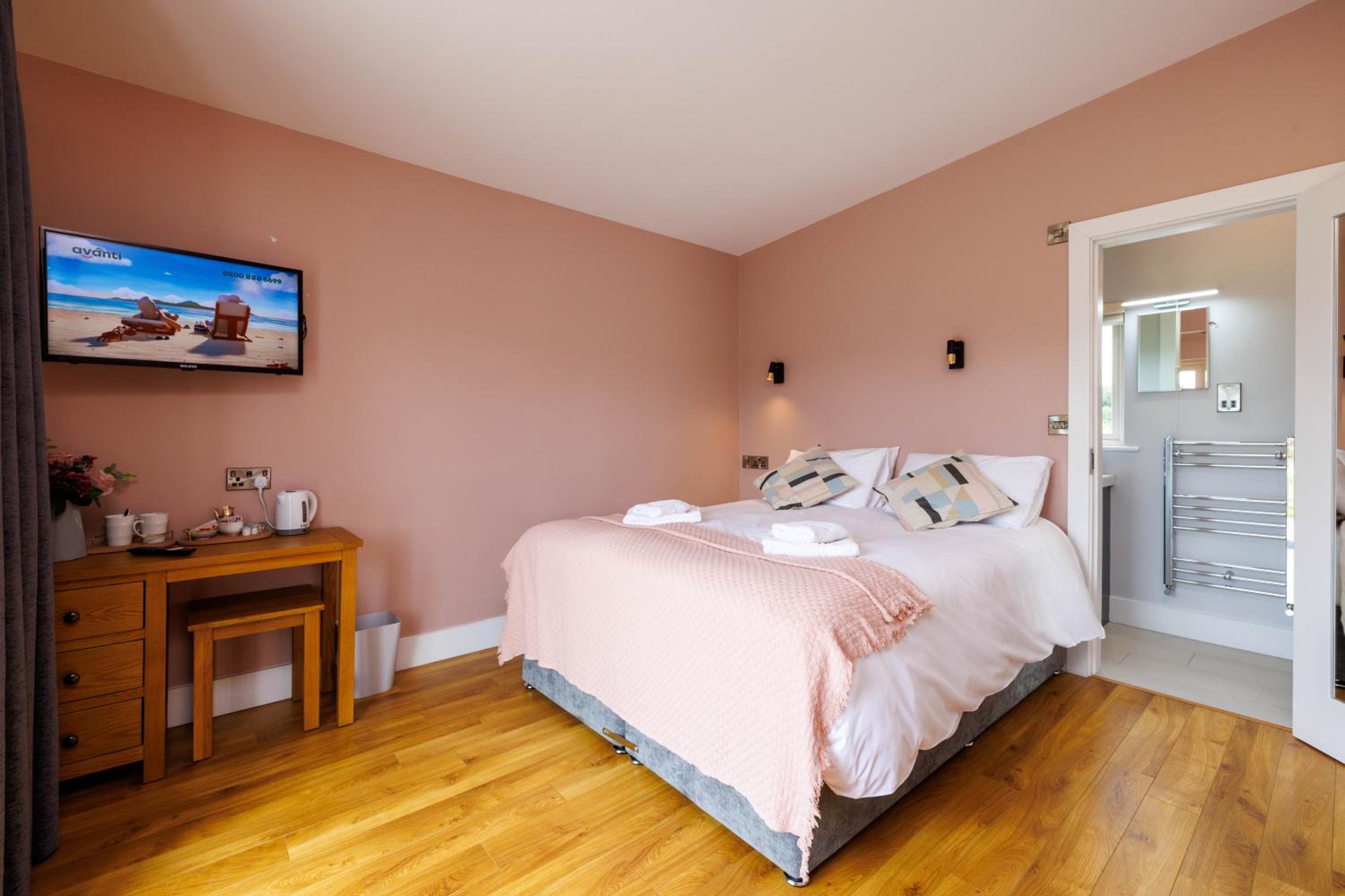 One-Bedroom Chalet - Photo 4