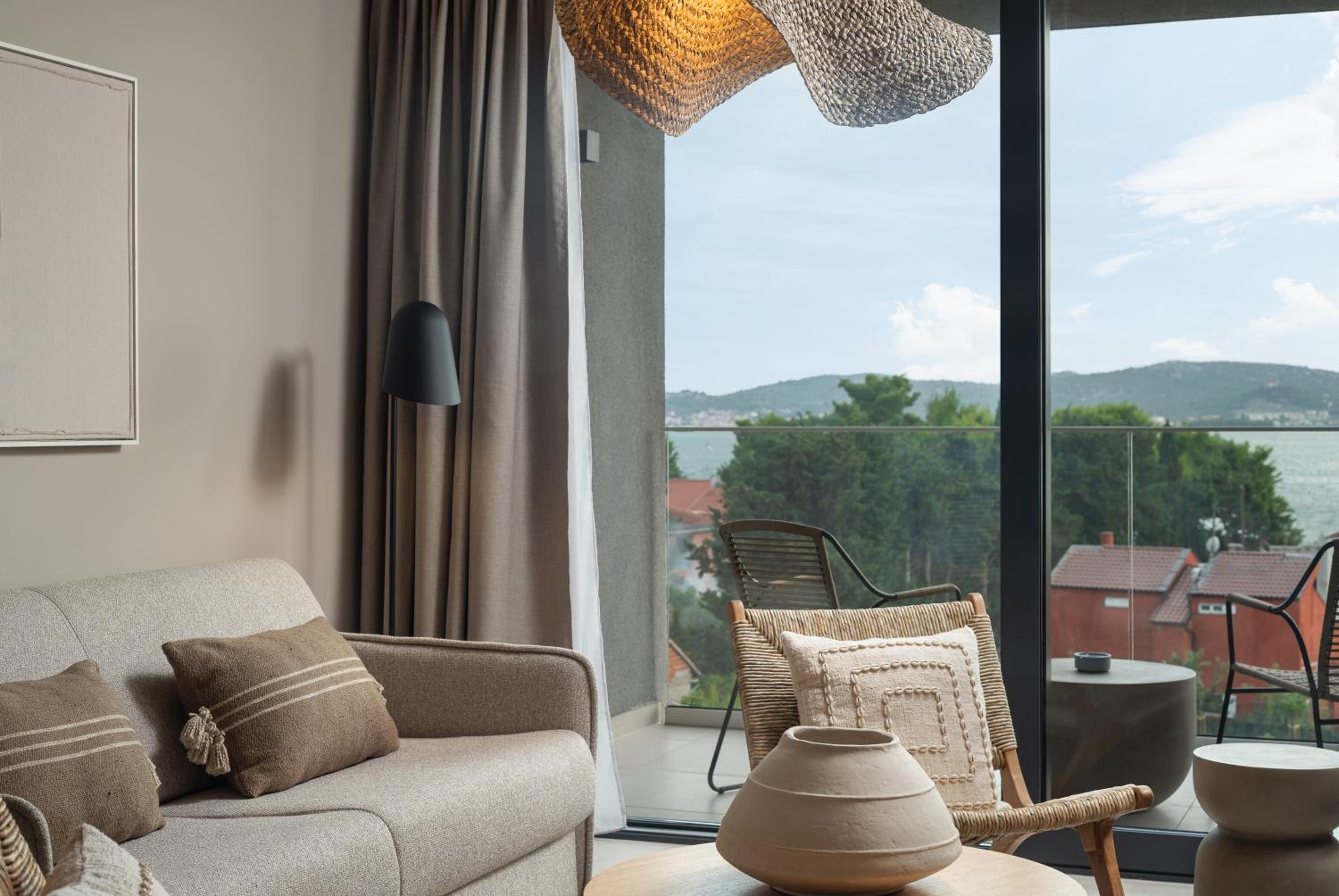 Superior Family Suite with Sea View - Photo 6