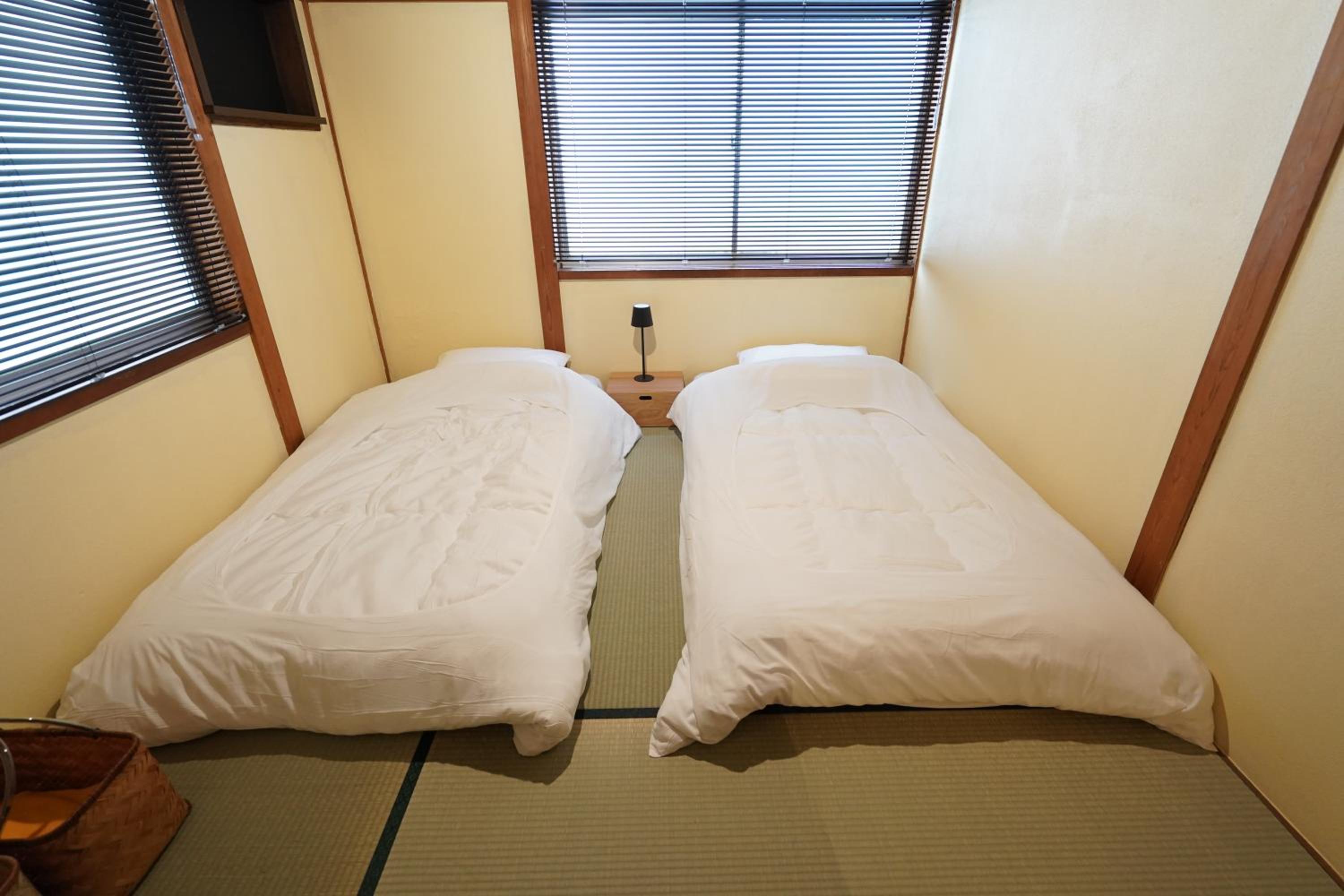 Economy Twin Room