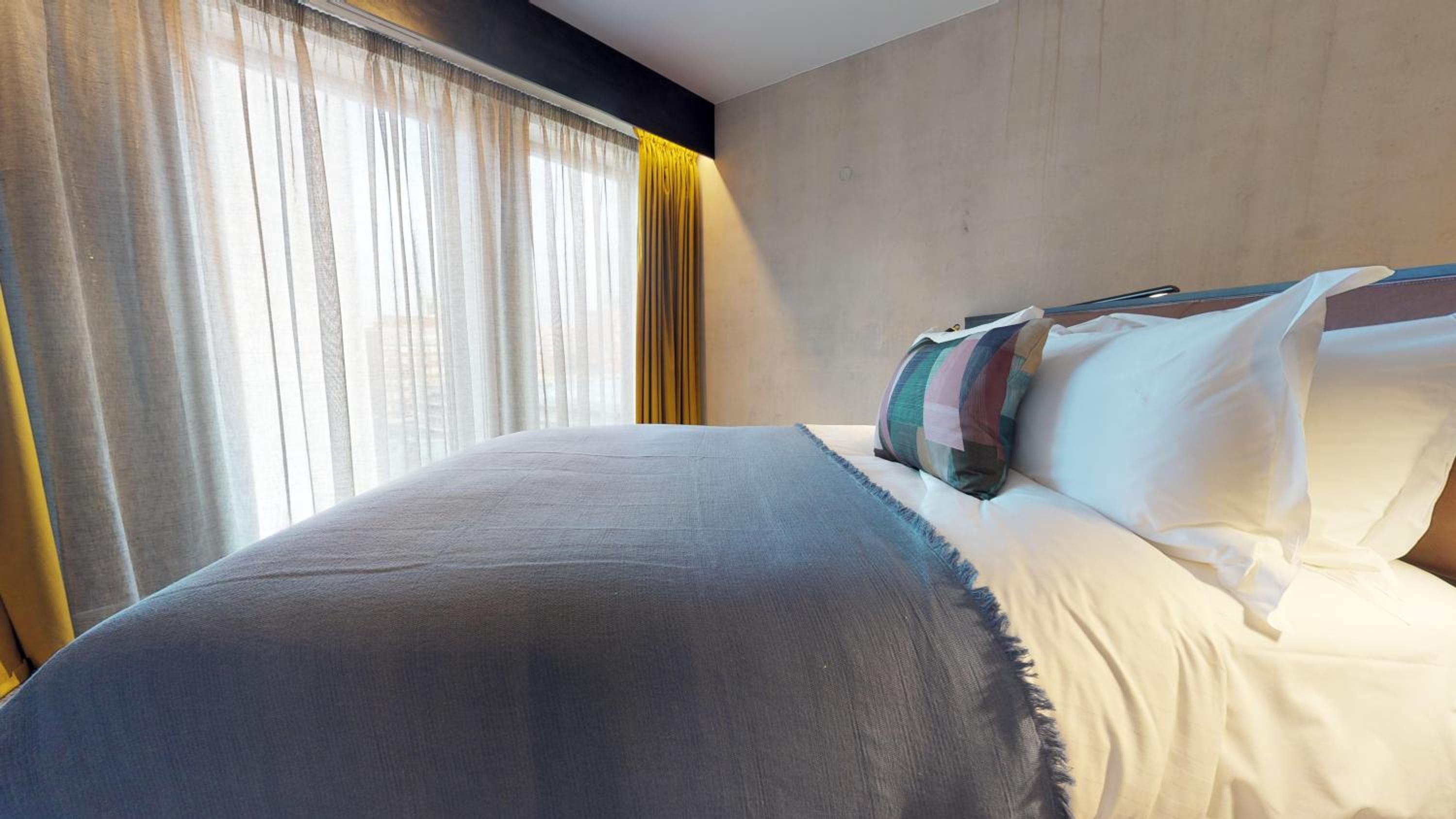 Premium Queen Room - Photo 4