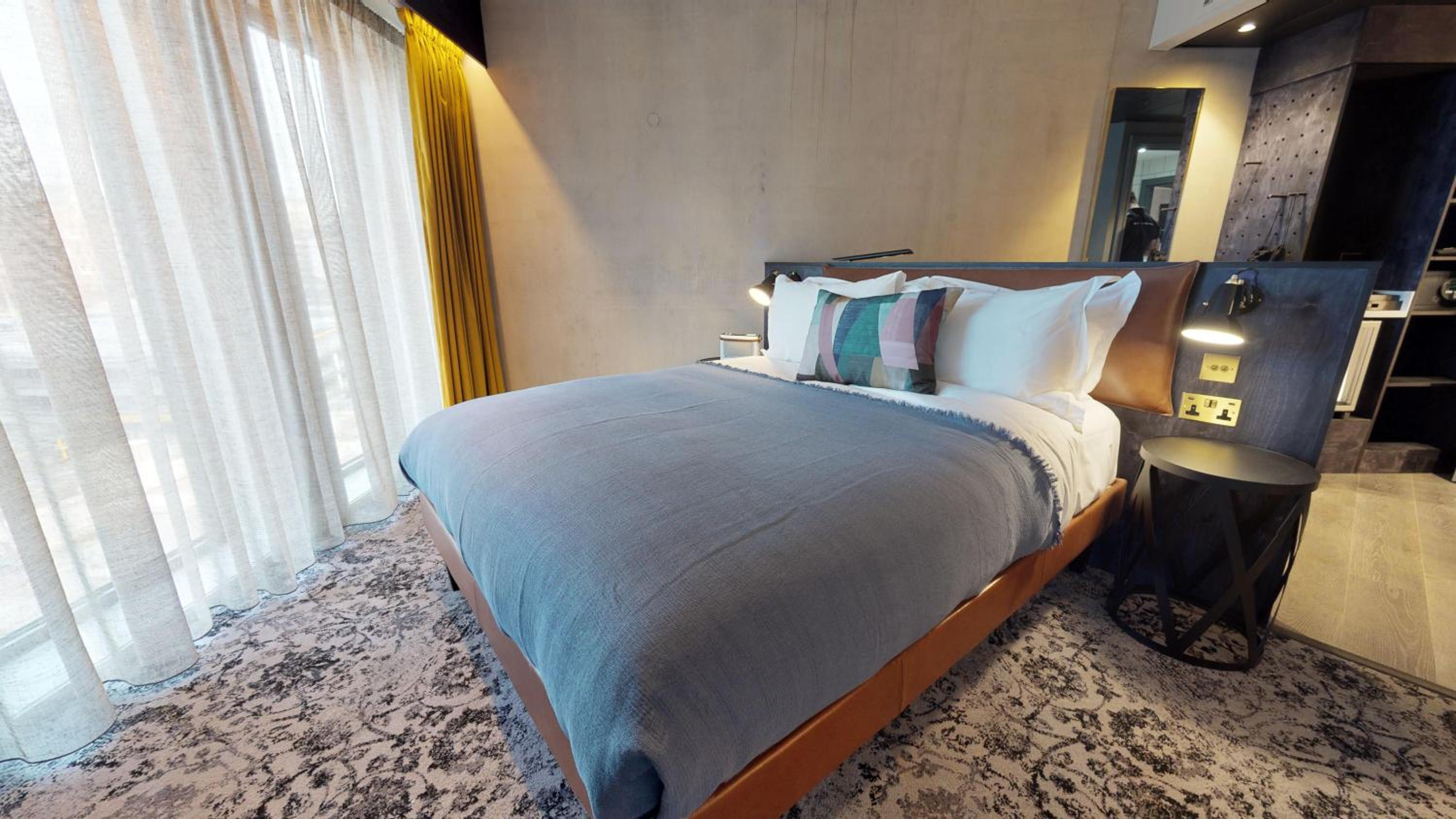 Premium Queen Room - Photo 2