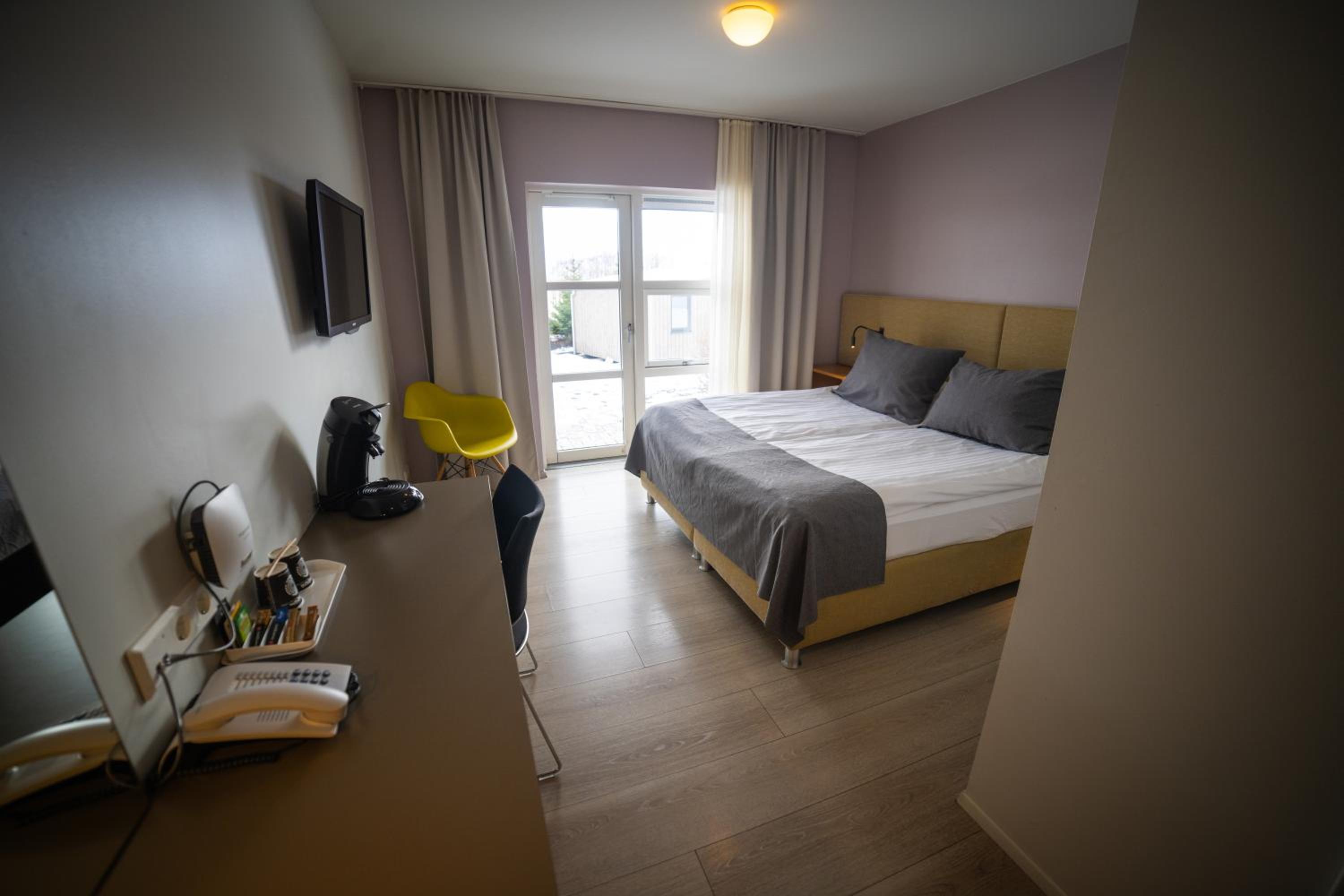 Double Room with Mountain View - Photo 13