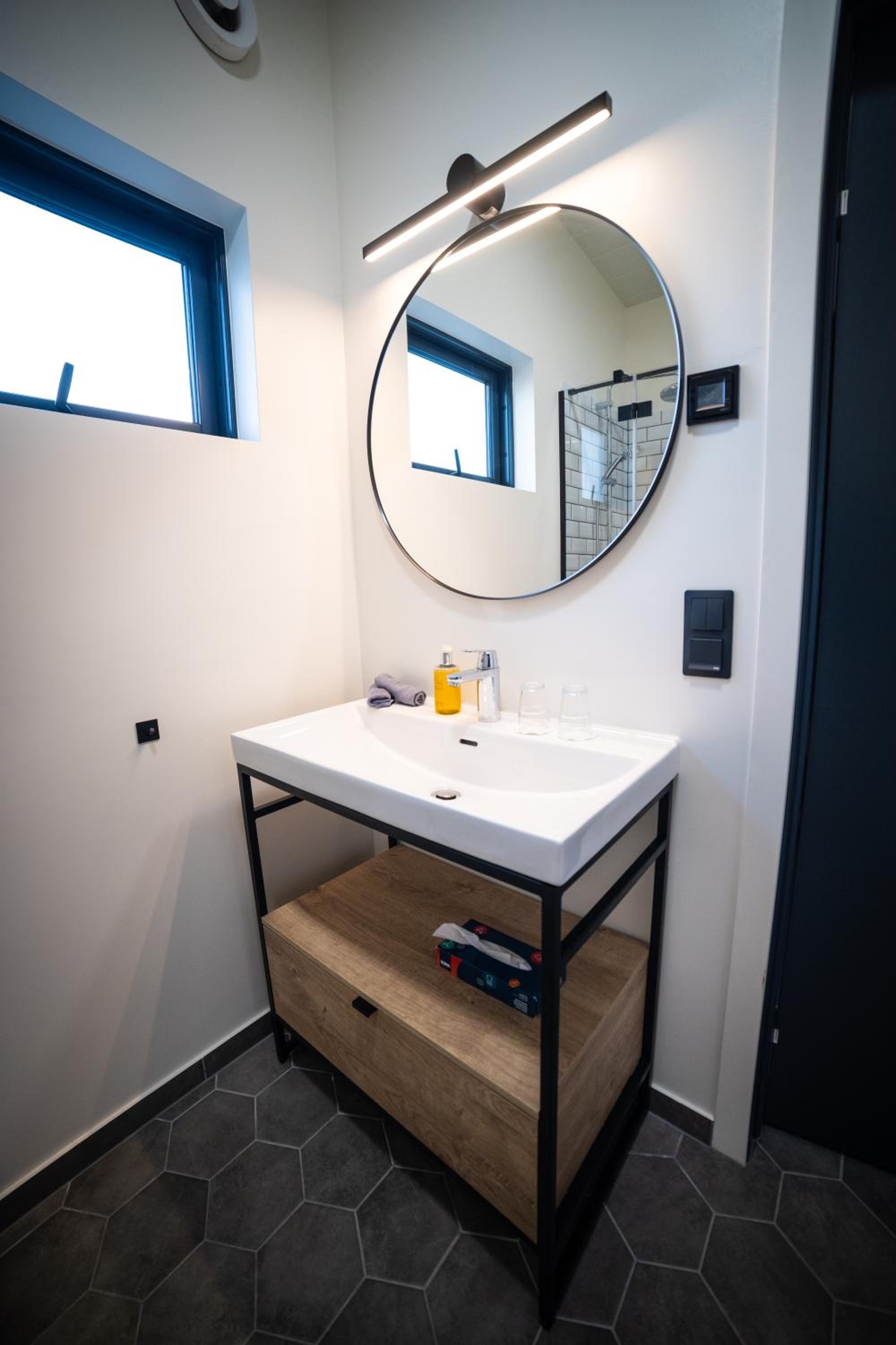 Deluxe Bungalow - Photo 18