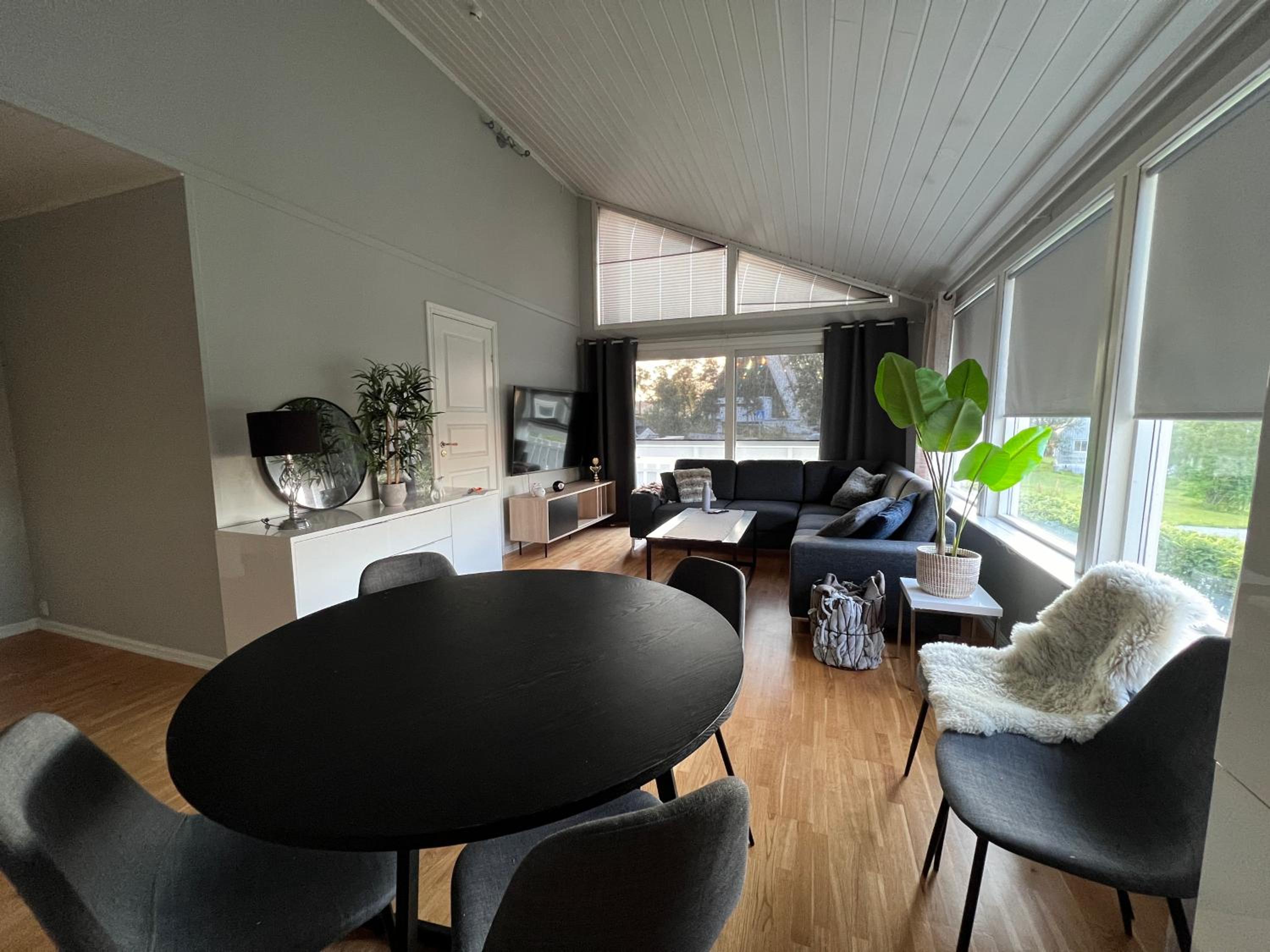 Two-Bedroom Apartment photo 1