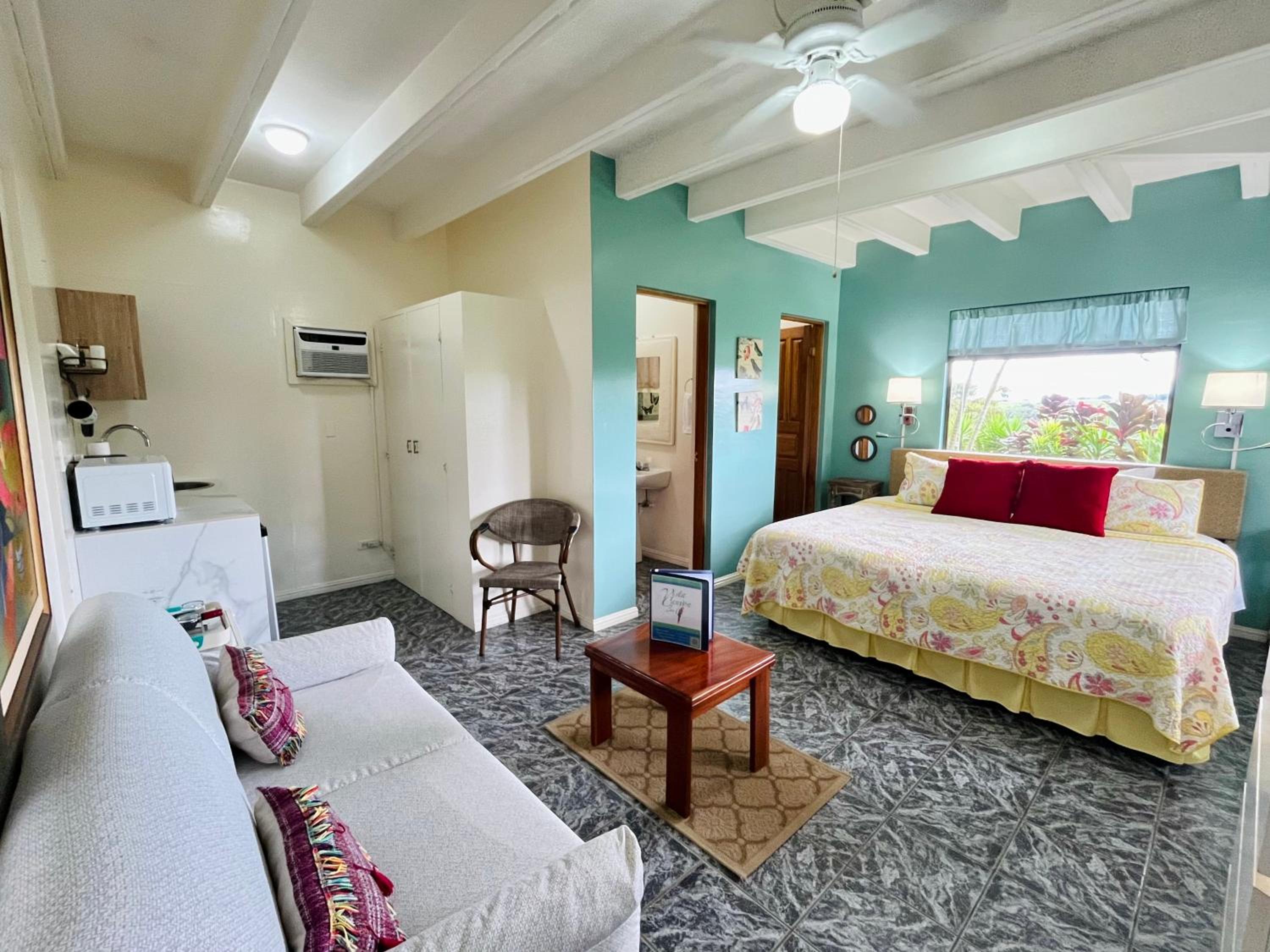 Suite with Garden View photo 1
