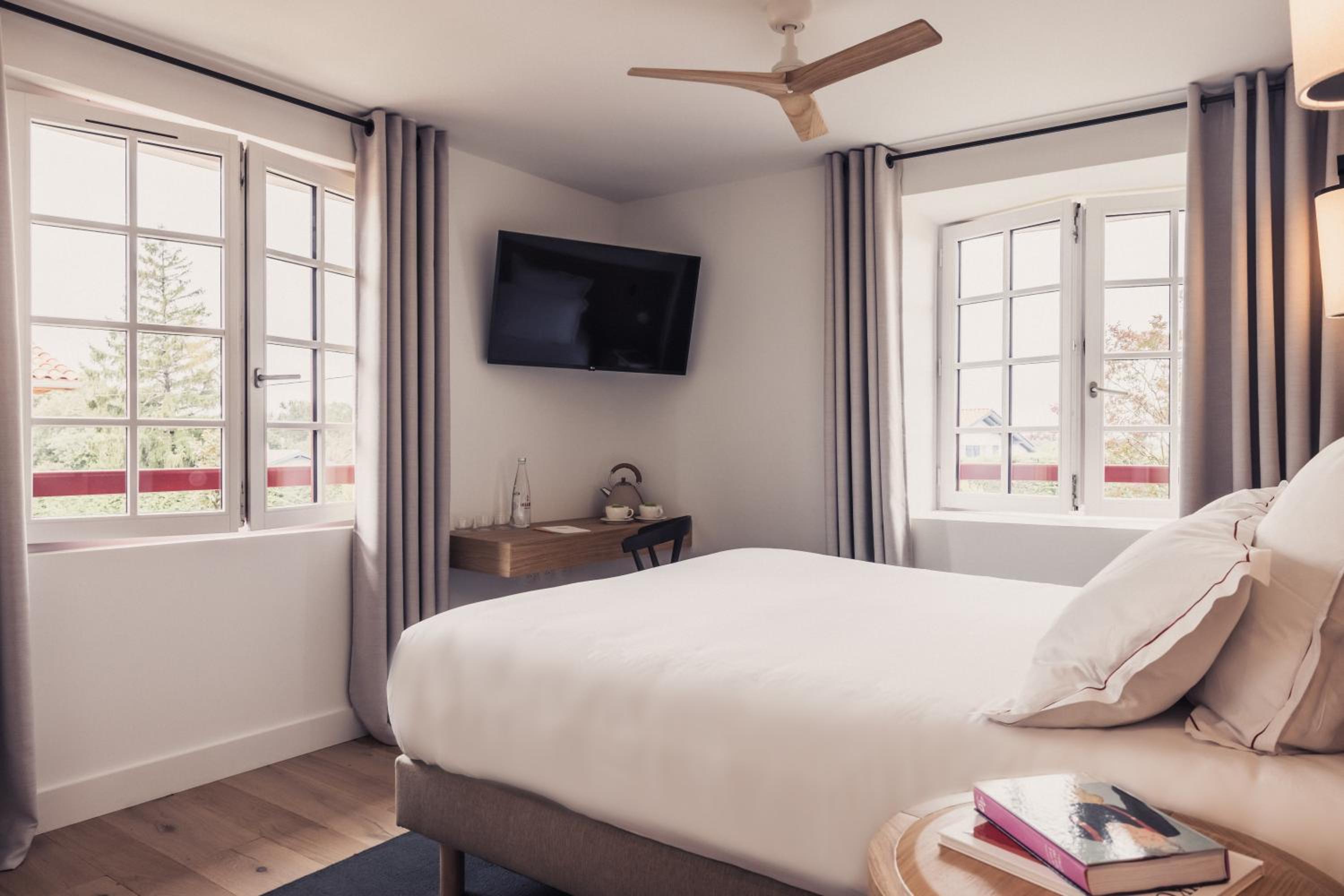 Deluxe Triple Room - Photo 7