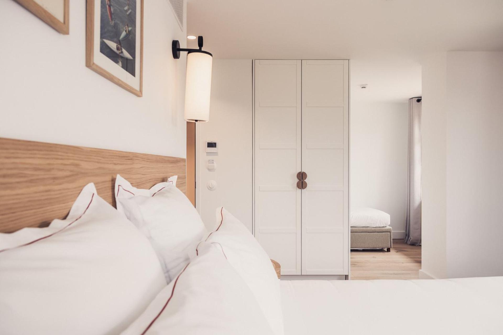 Deluxe Triple Room - Photo 13