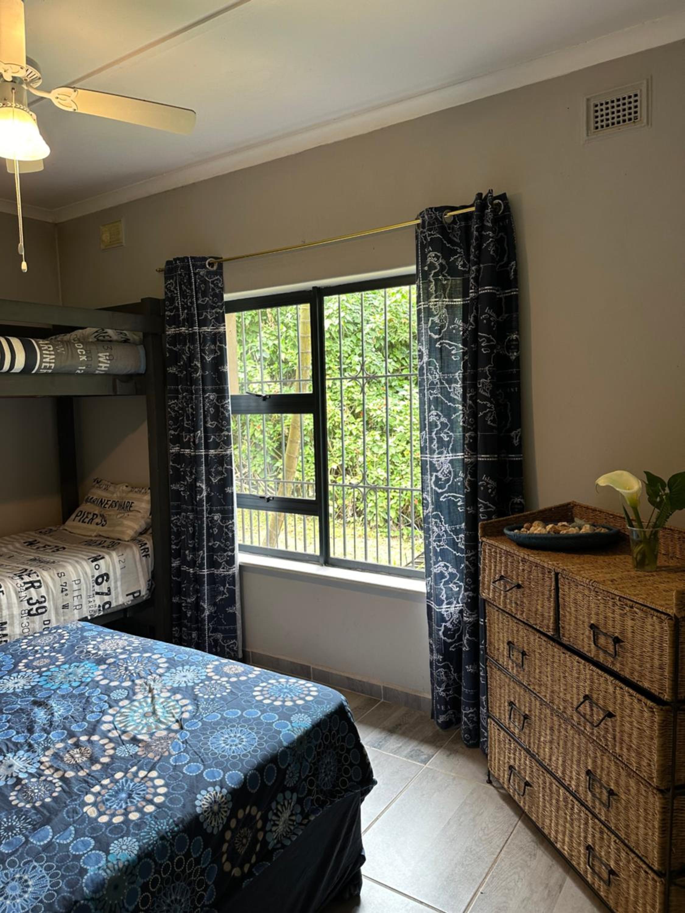 Deluxe Double Room with Extra Bed photo 3