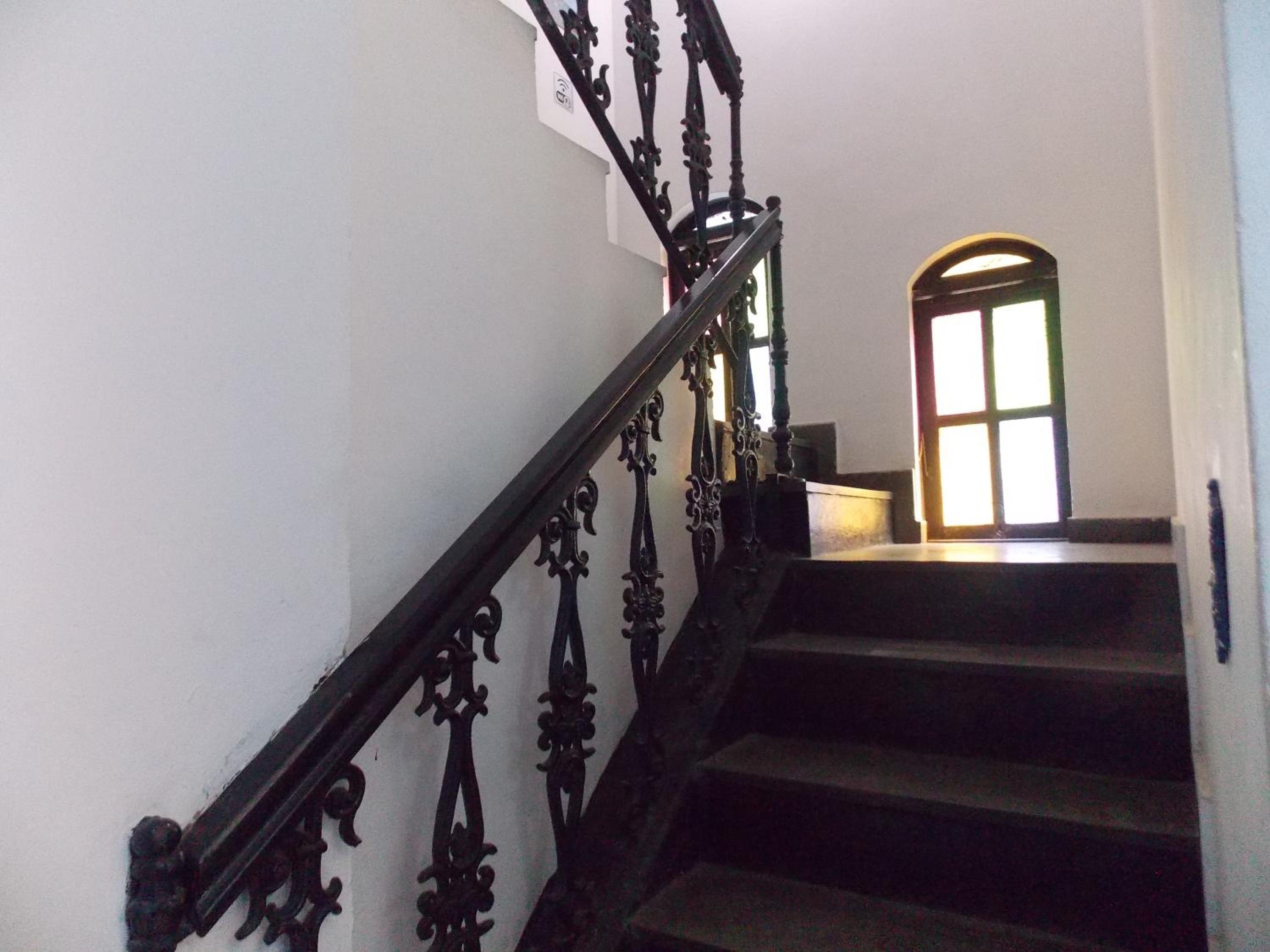 Suite - Photo 18