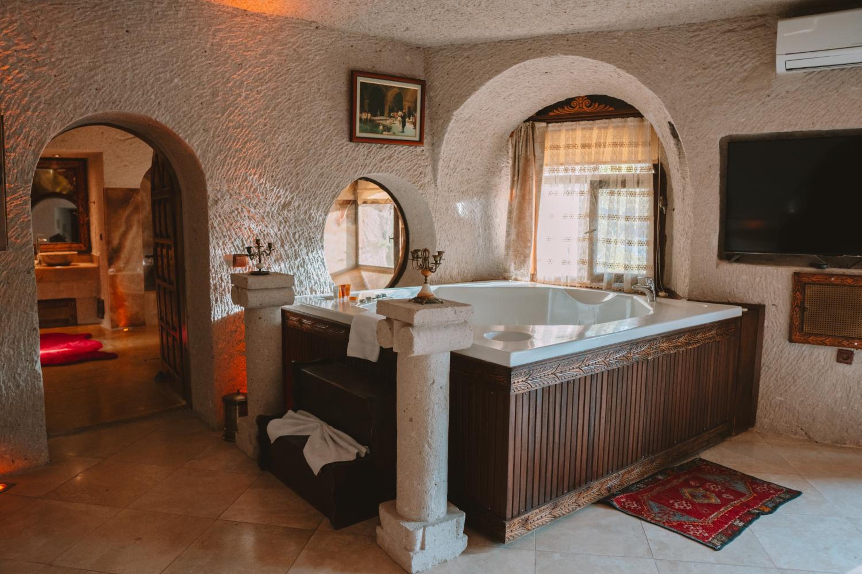 King Suite - Photo 10