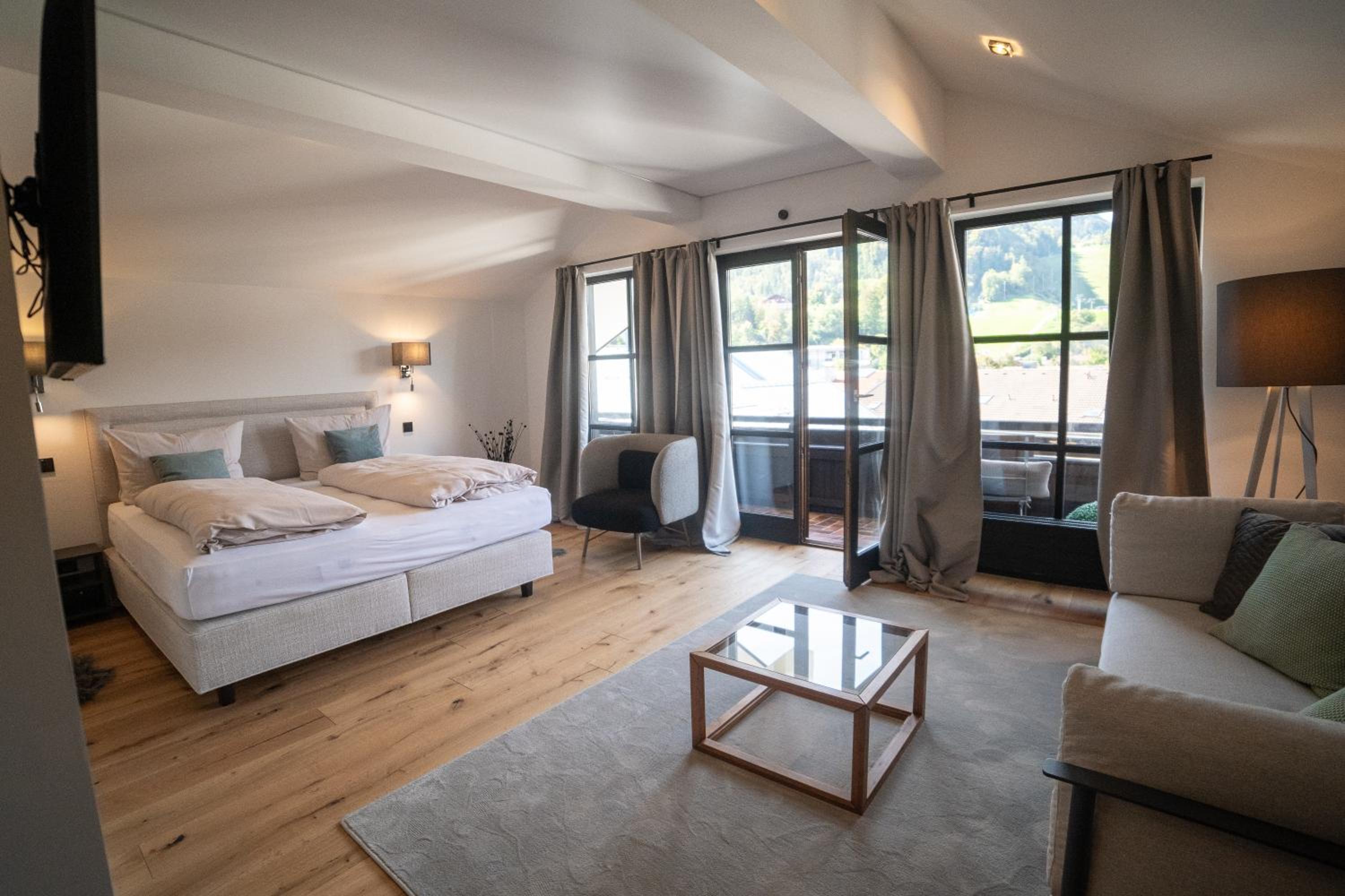 Double Room with Mountain View