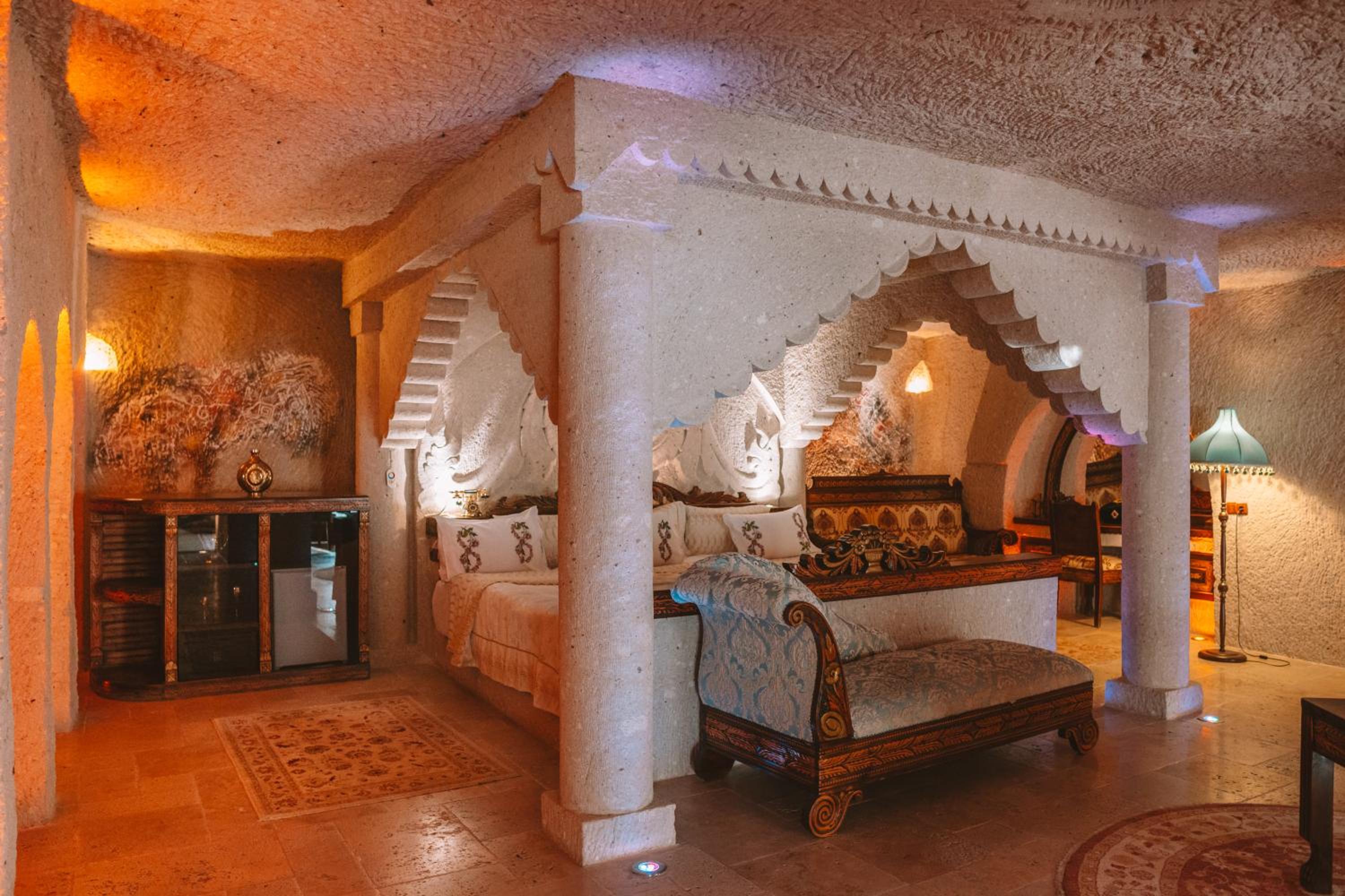 King Suite - Photo 11