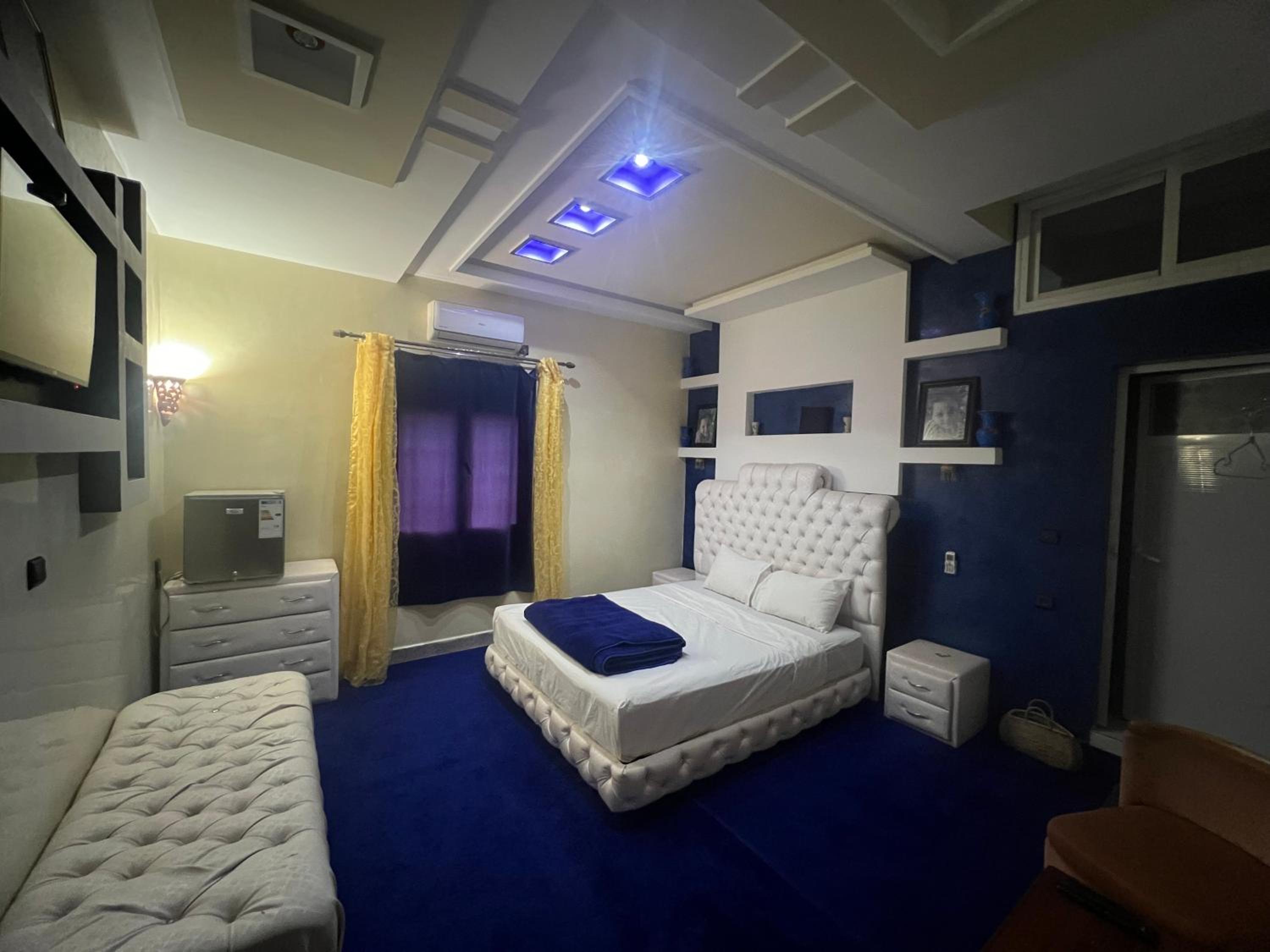 Double Room with Private Bathroom photo 1